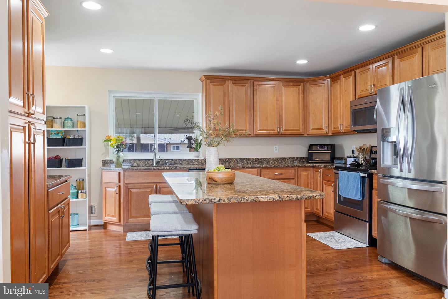 104 Hollins Ferry Rd Property Photo 8