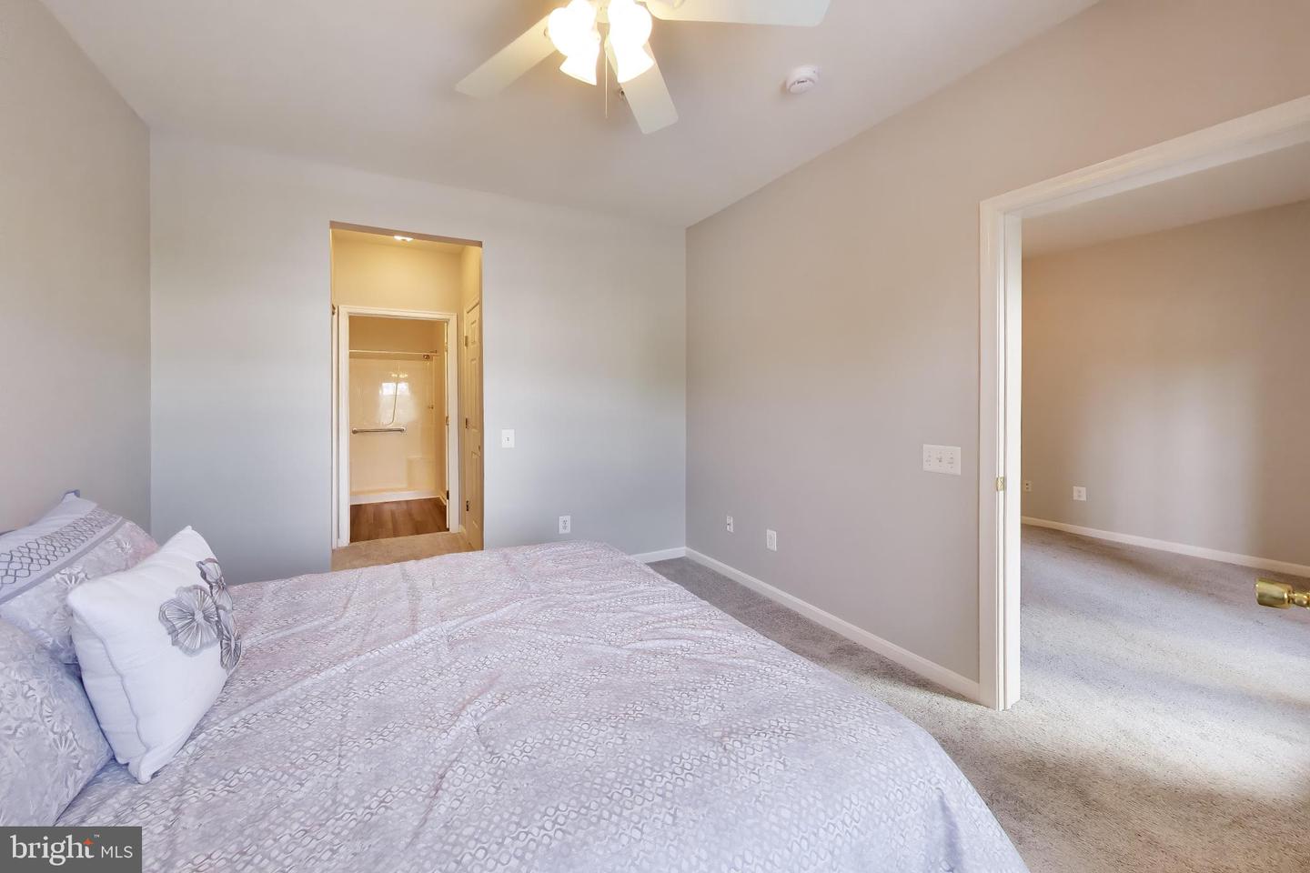 2604 Chapel Lake Dr #202 Property Photo 11