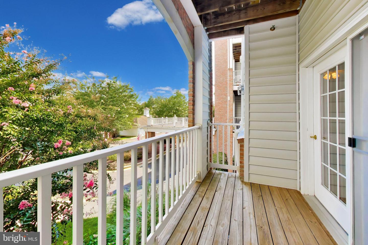 2604 Chapel Lake Dr #202 Property Photo 19