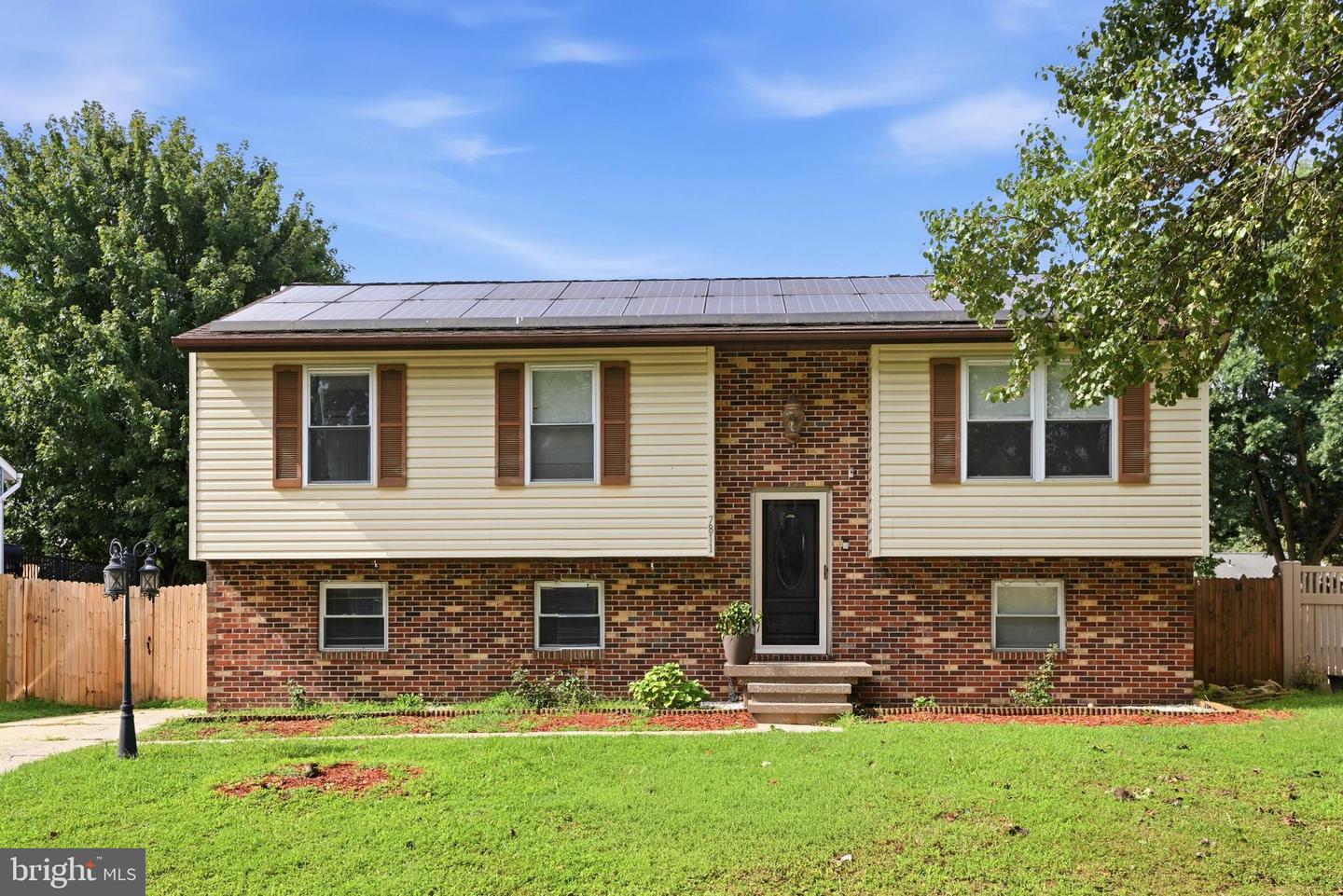7811 STAFFORD HILL CT
