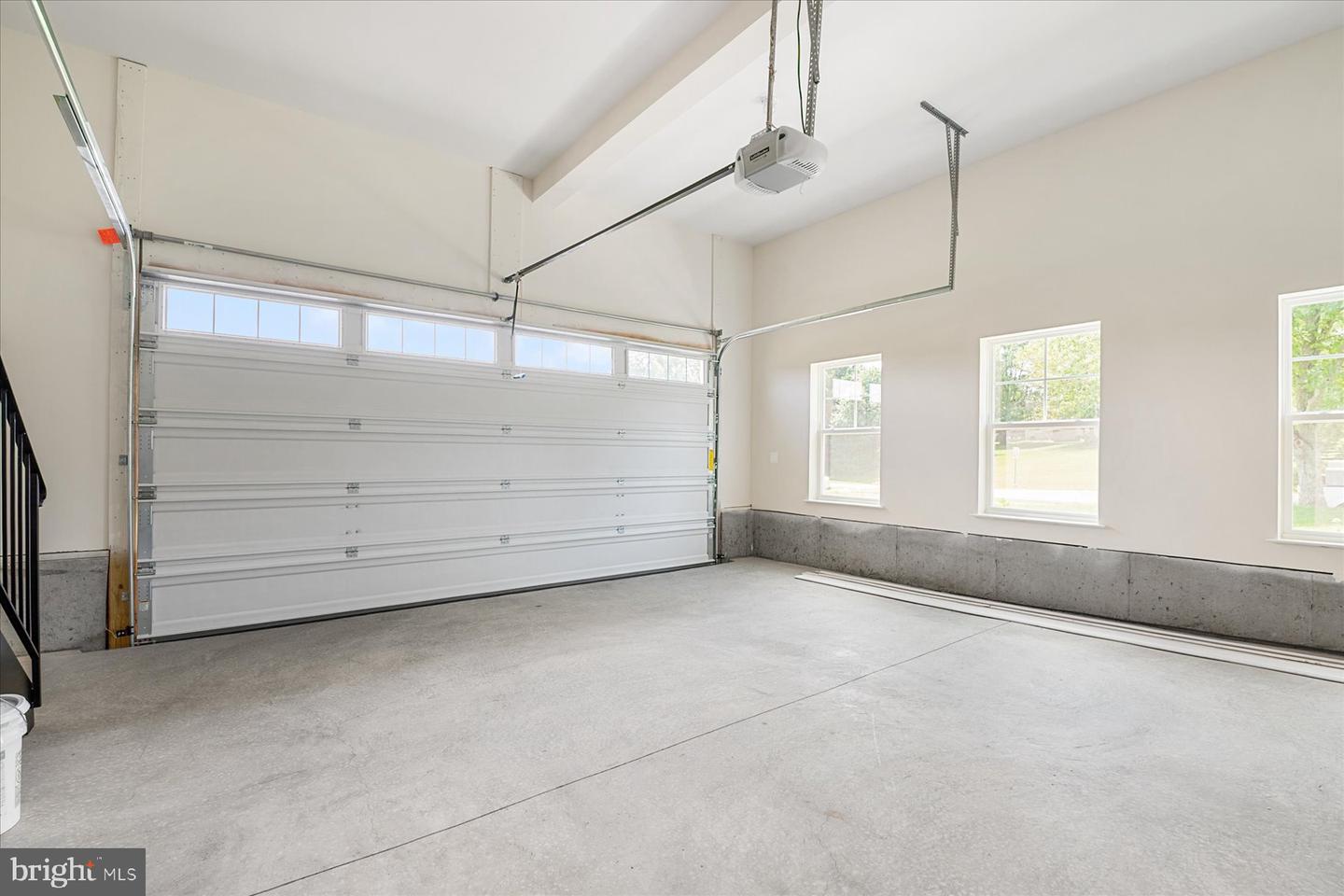 947 Marzoff Rd Property Photo 16