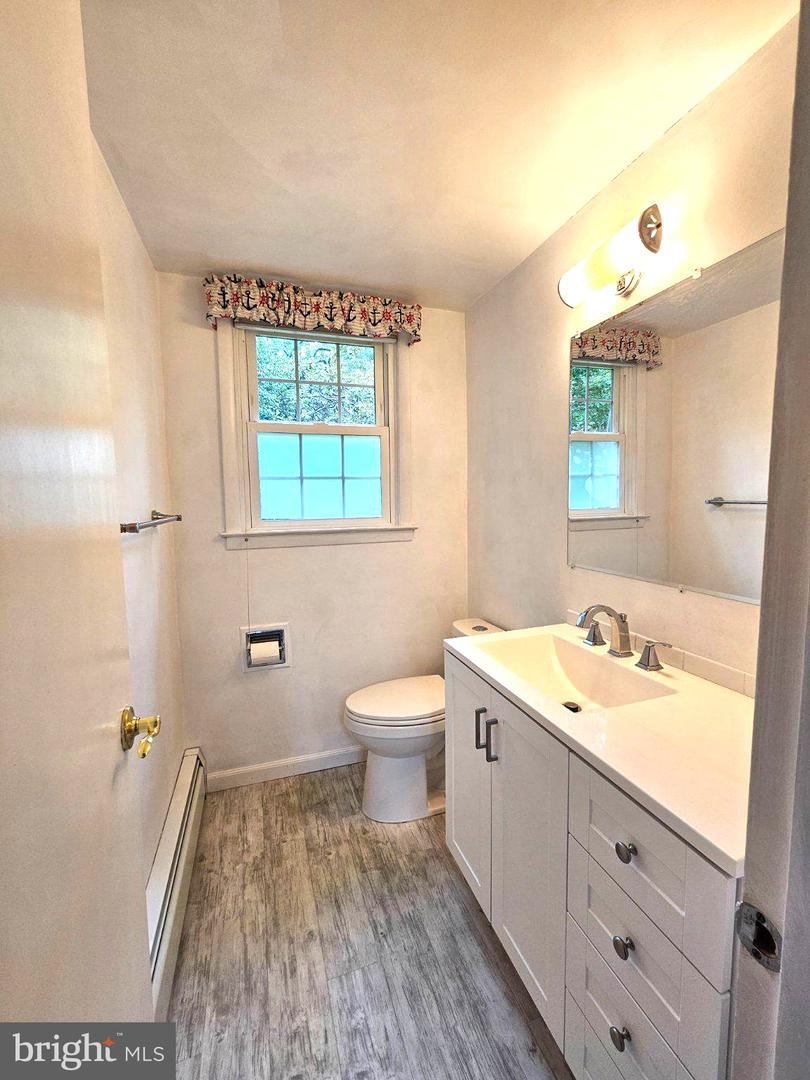 212 Oak Ave Property Photo 26