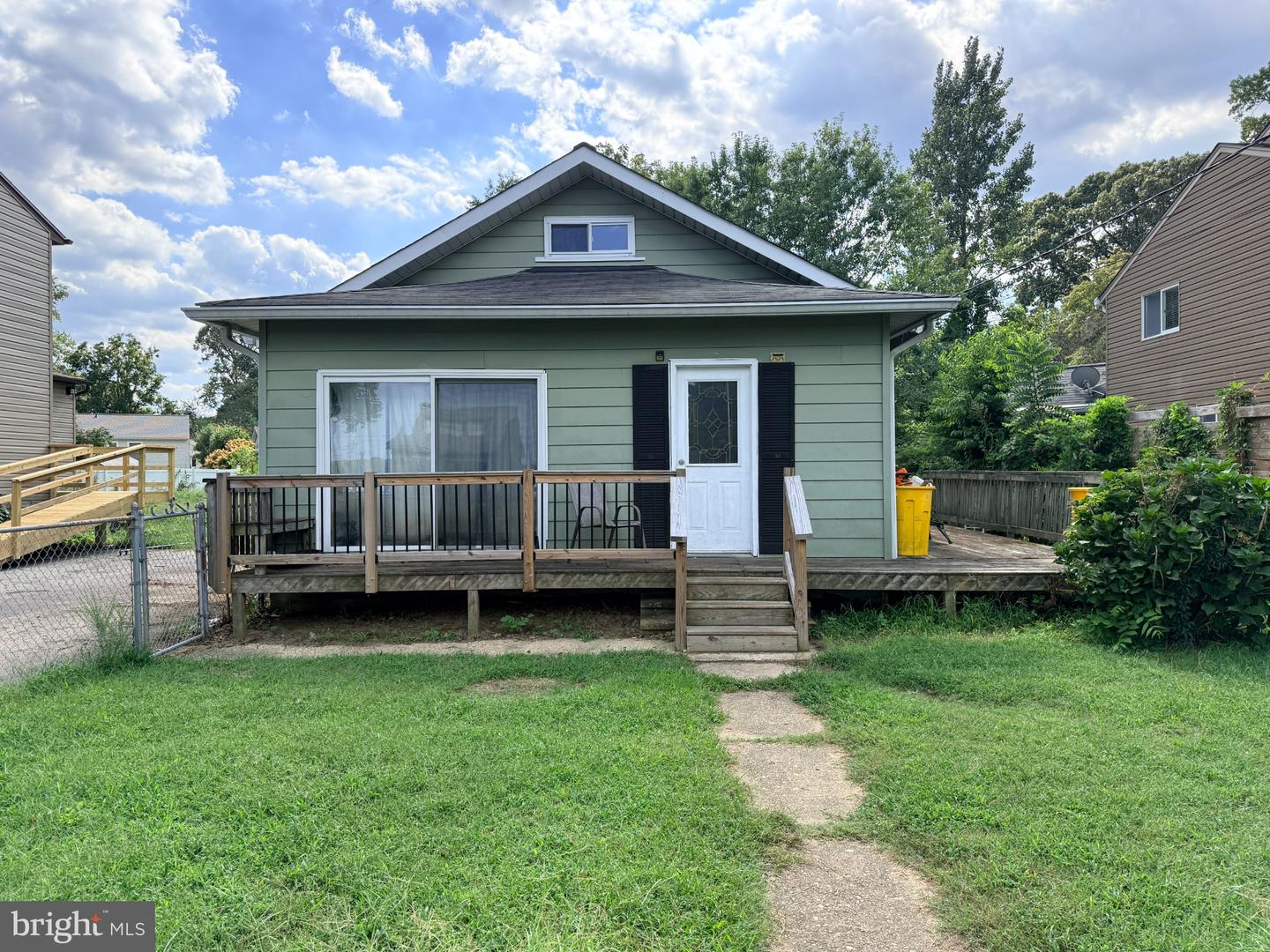 315 Magothy Rd Property Photo 1