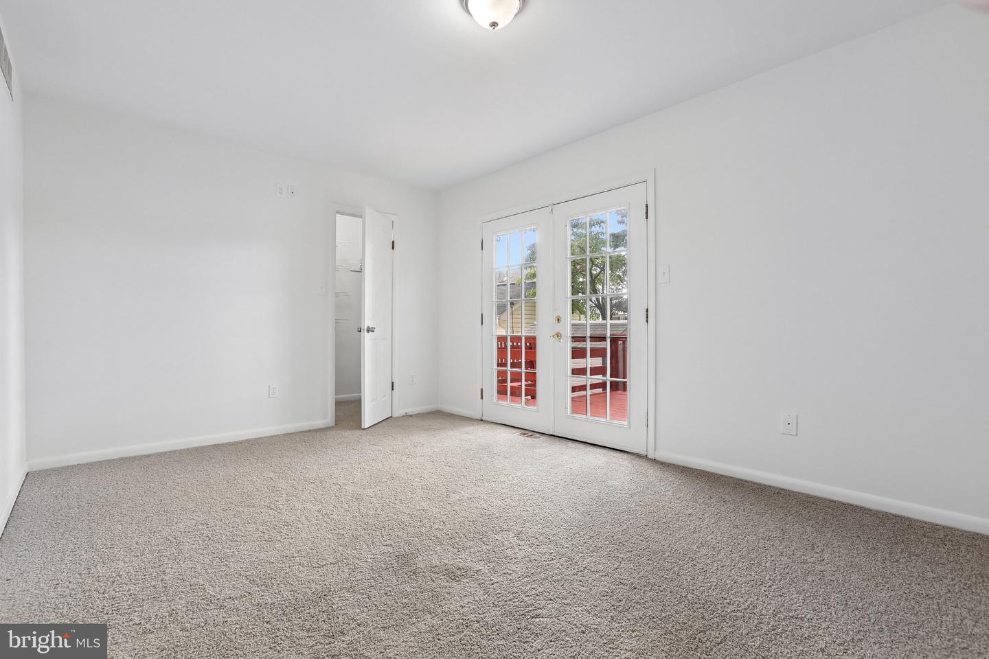 7736 Woodlawn Ave Property Photo 84
