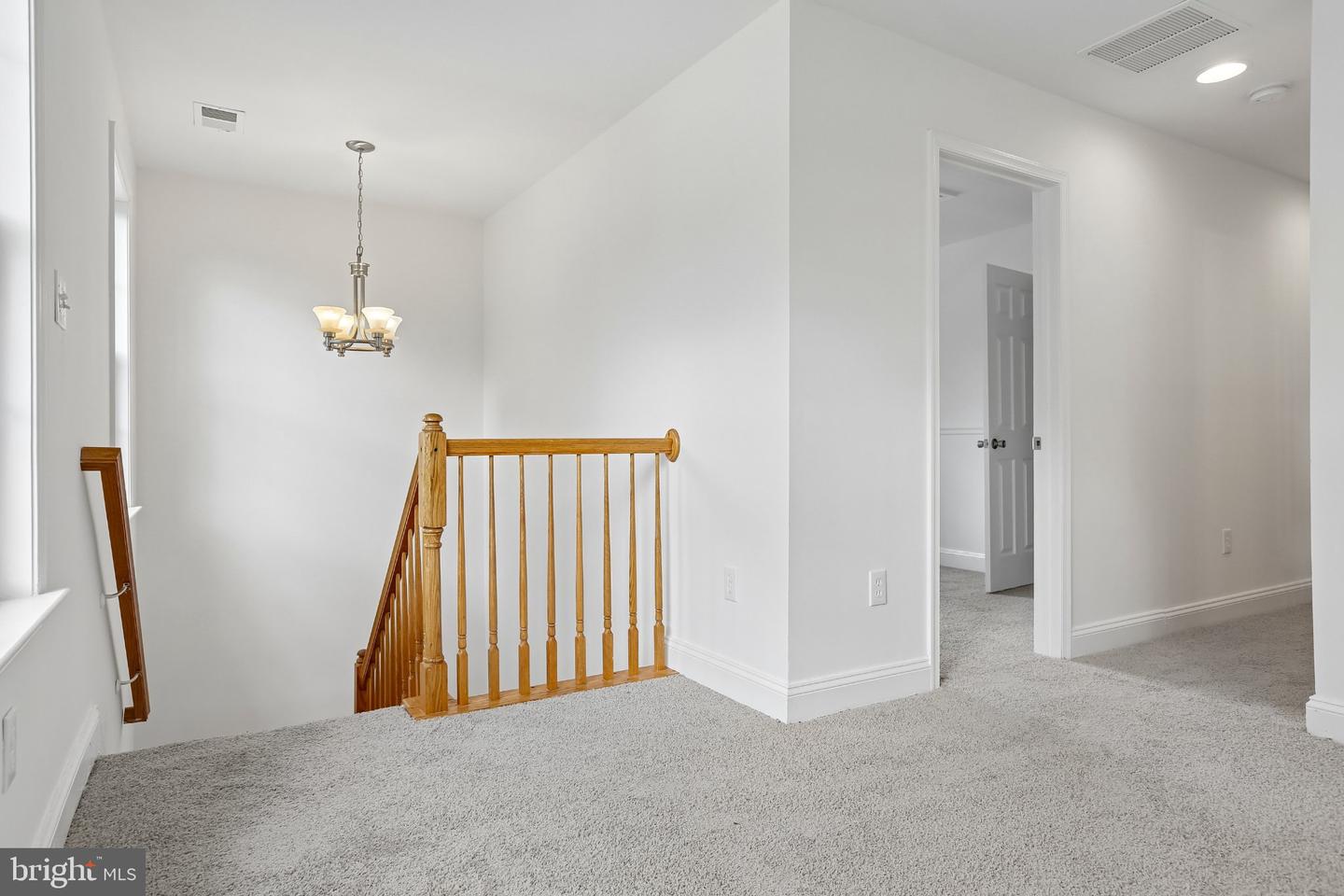 7736 Woodlawn Ave Property Photo 88