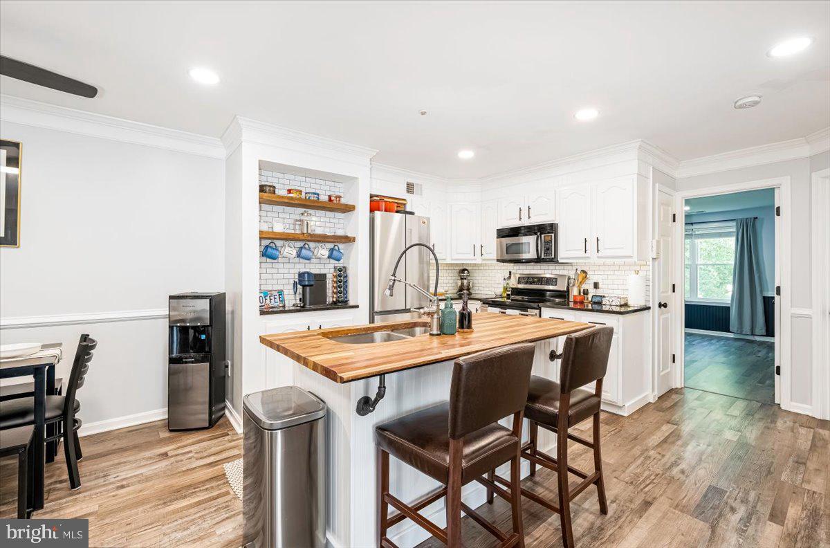 50 Greystone Ct #d Property Photo 13