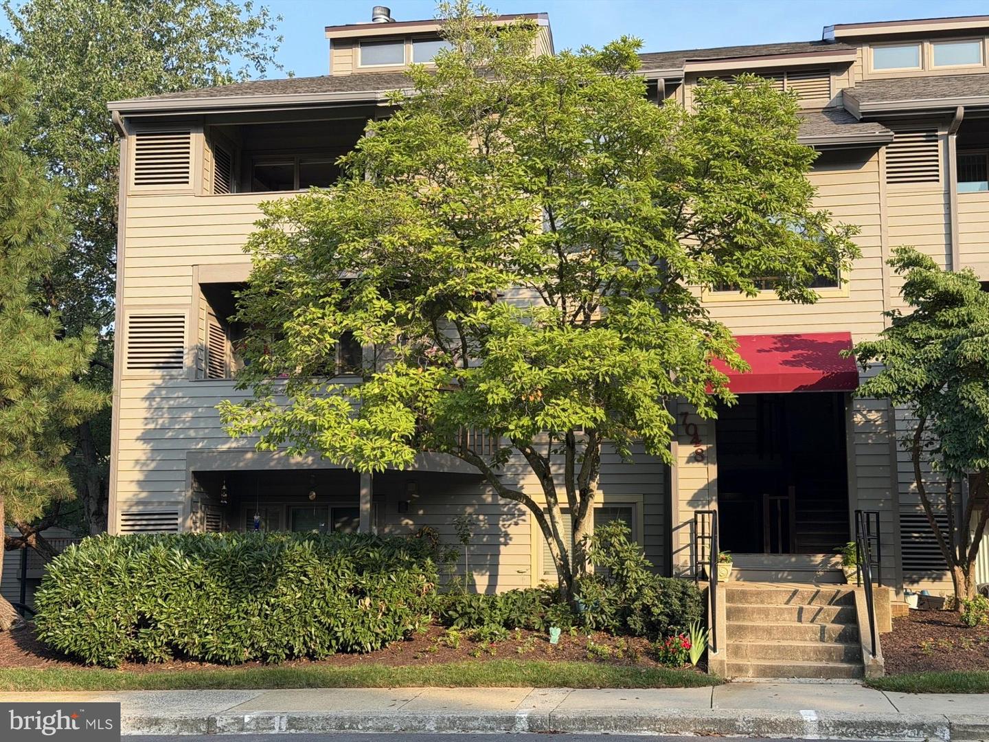7048 Harbour Village Ct #t2 Property Photo 1