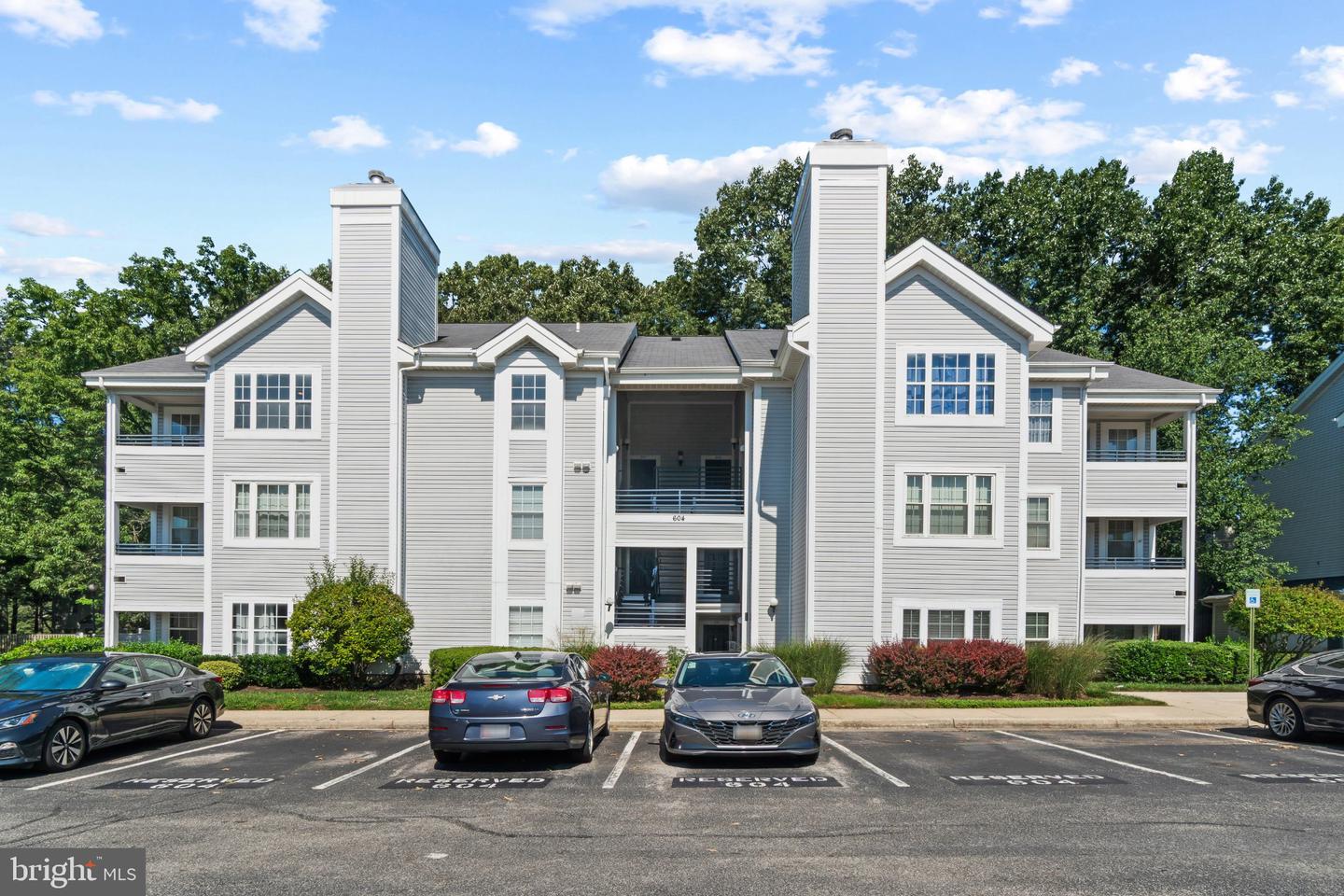 604 Moonglow Rd #304 Property Photo 1