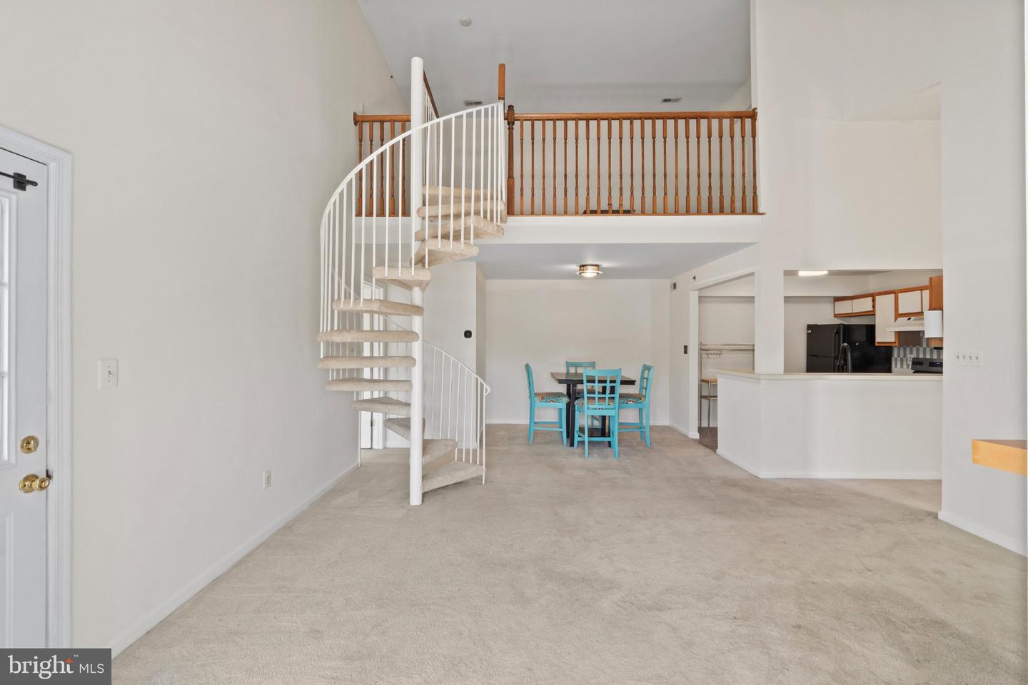 604 Moonglow Rd #304 Property Photo 8