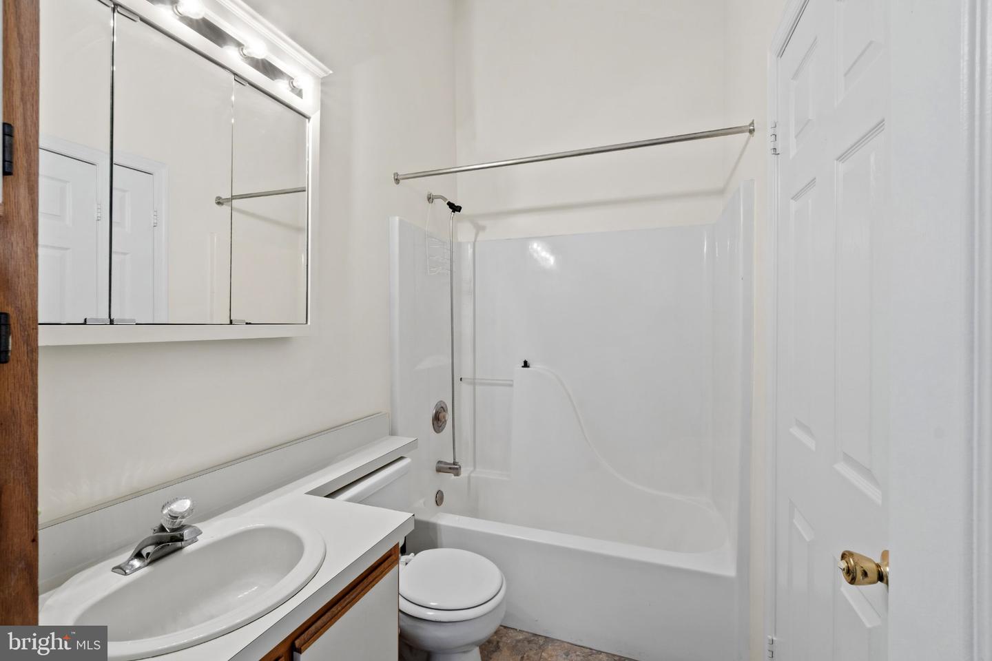604 Moonglow Rd #304 Property Photo 19