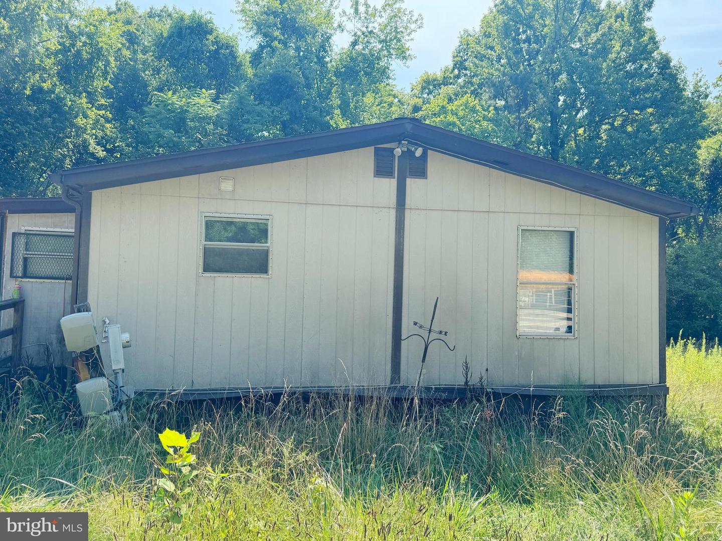 8045 Solley Rd Property Photo 3