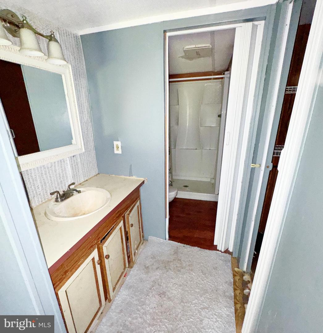 8045 Solley Rd Property Photo 15