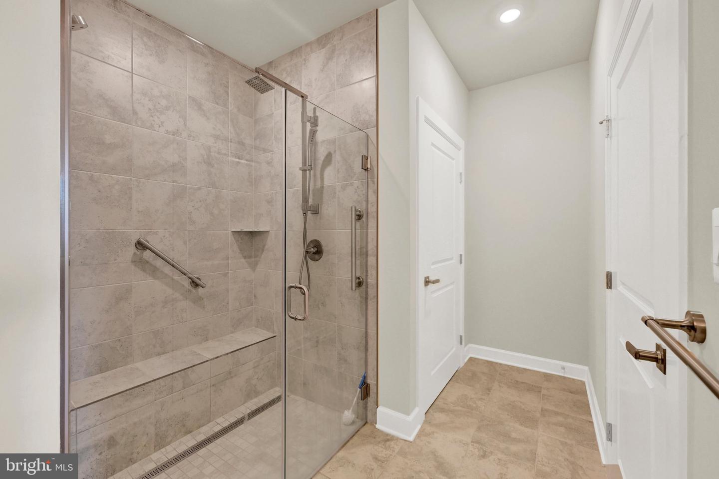 1232 Oleander Way Property Photo 23