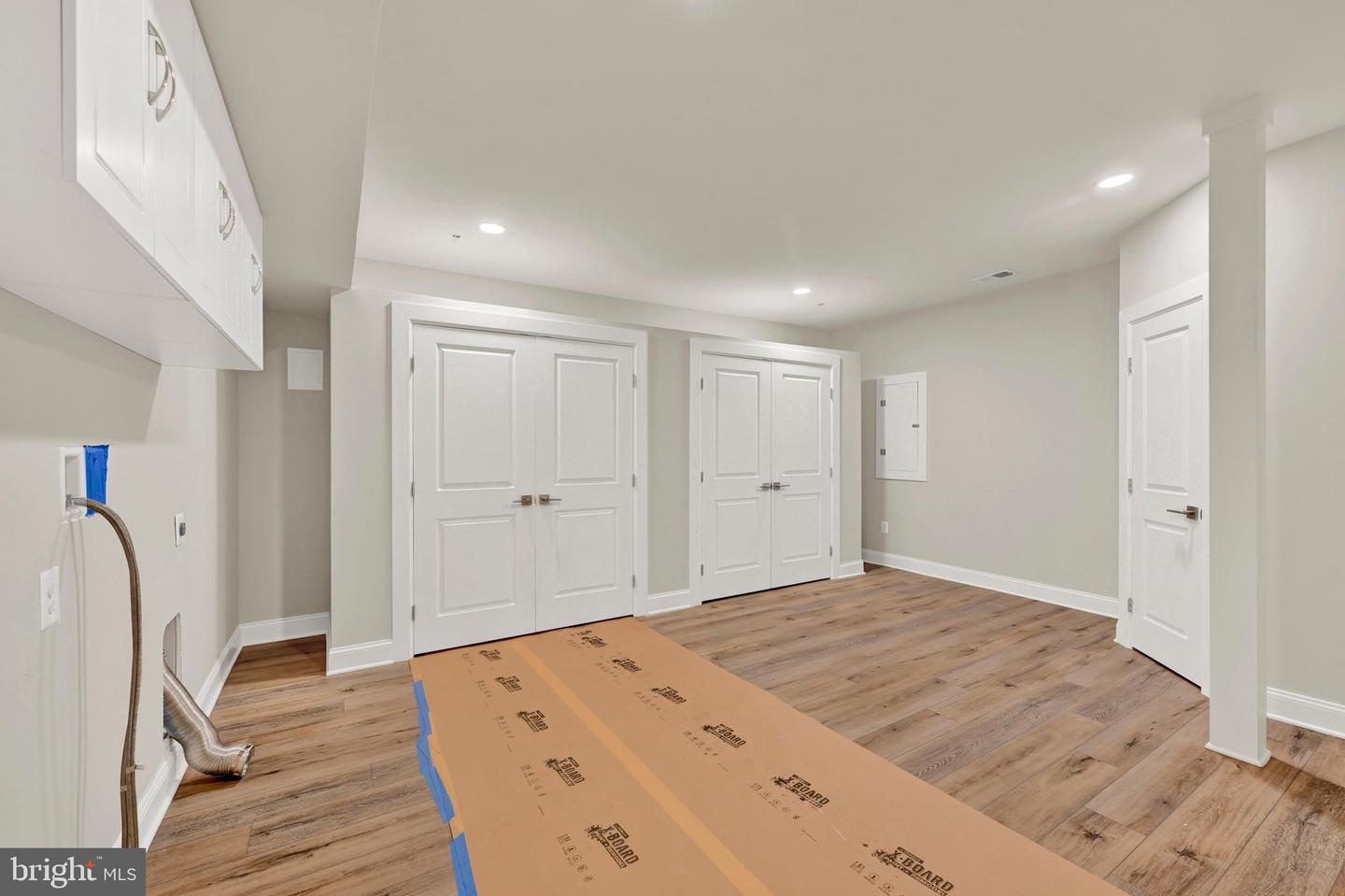 1232 Oleander Way Property Photo 36