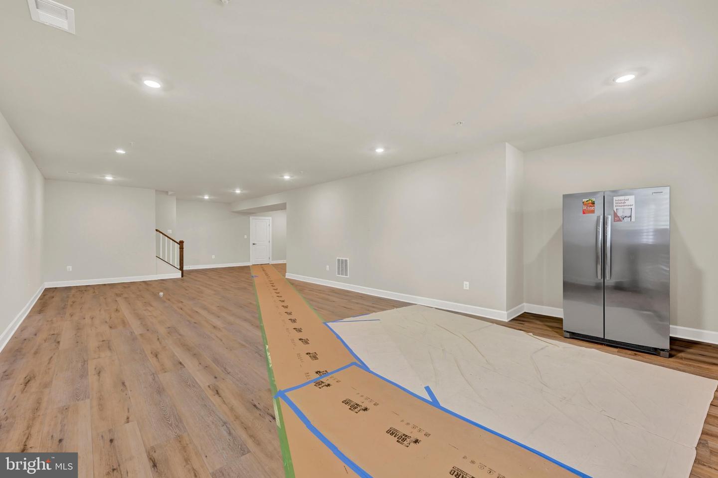 1232 Oleander Way Property Photo 38