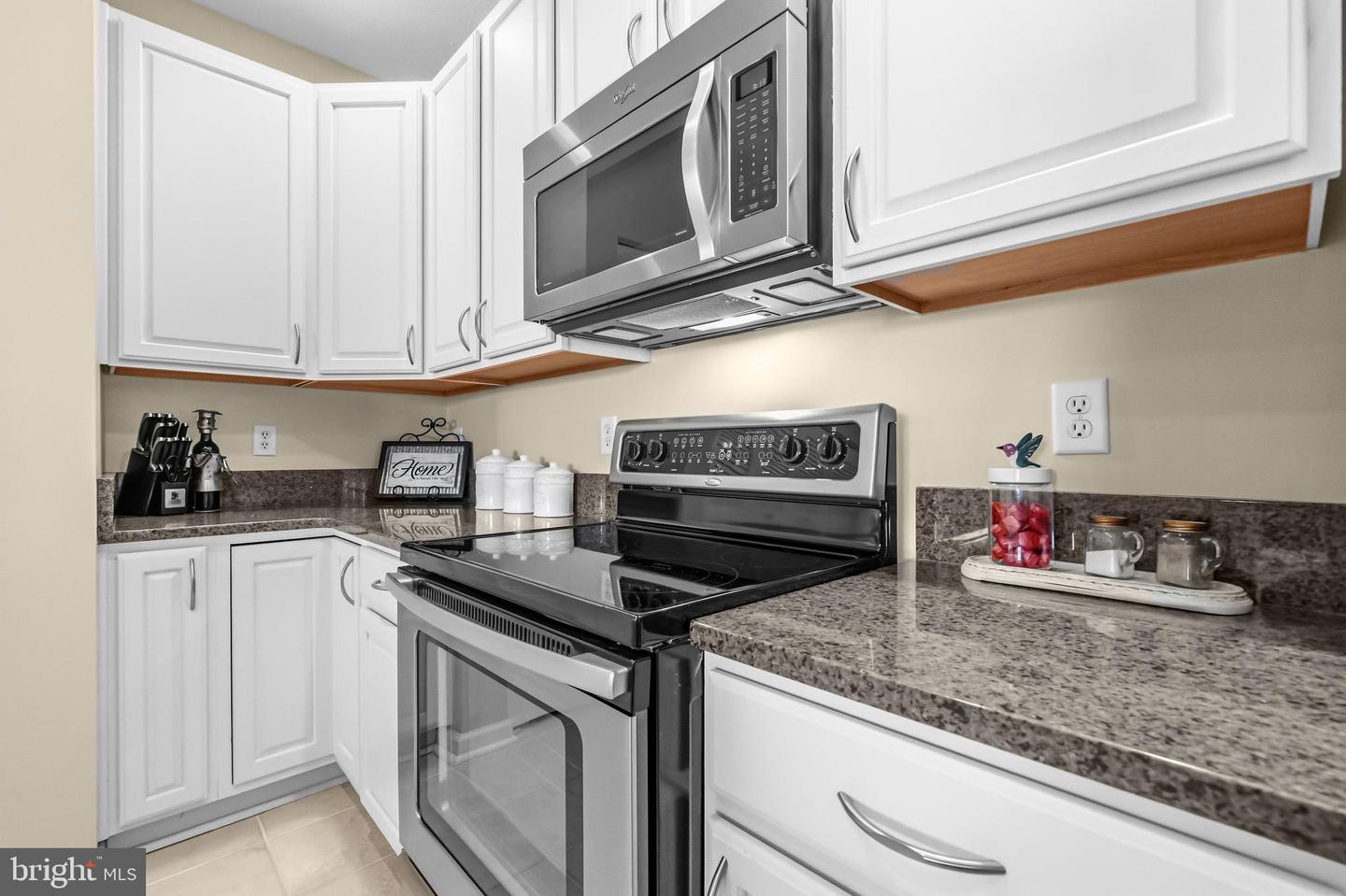 2509 Amber Orchard Ct W #303 Property Photo 11