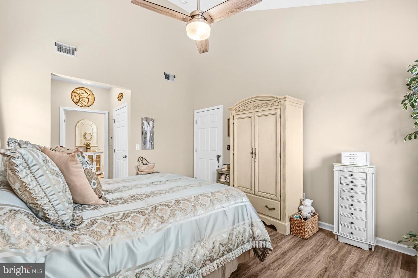2509 Amber Orchard Ct W #303 Property Photo 16