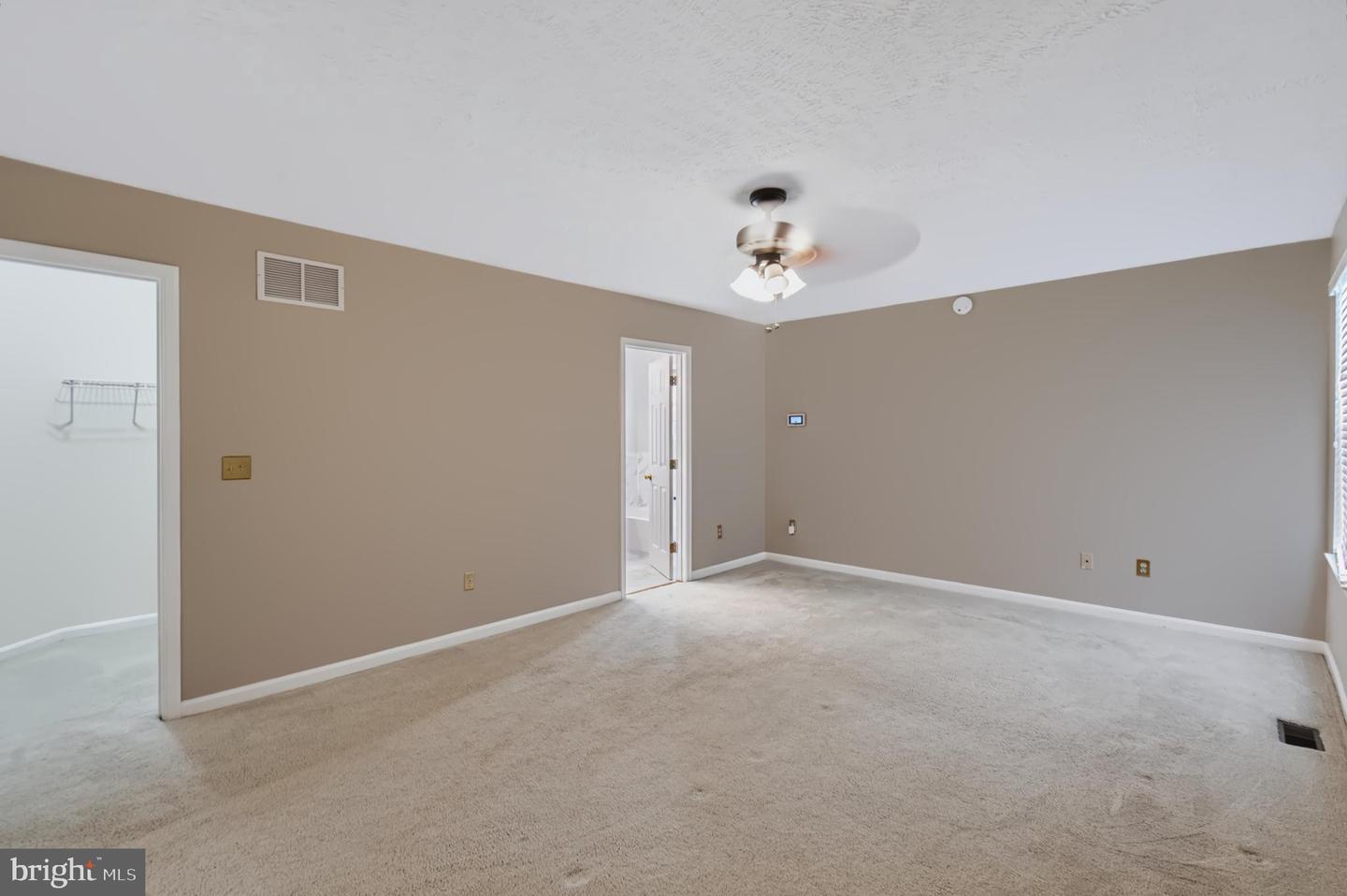 1409 Spring Plow Ct Property Photo 20