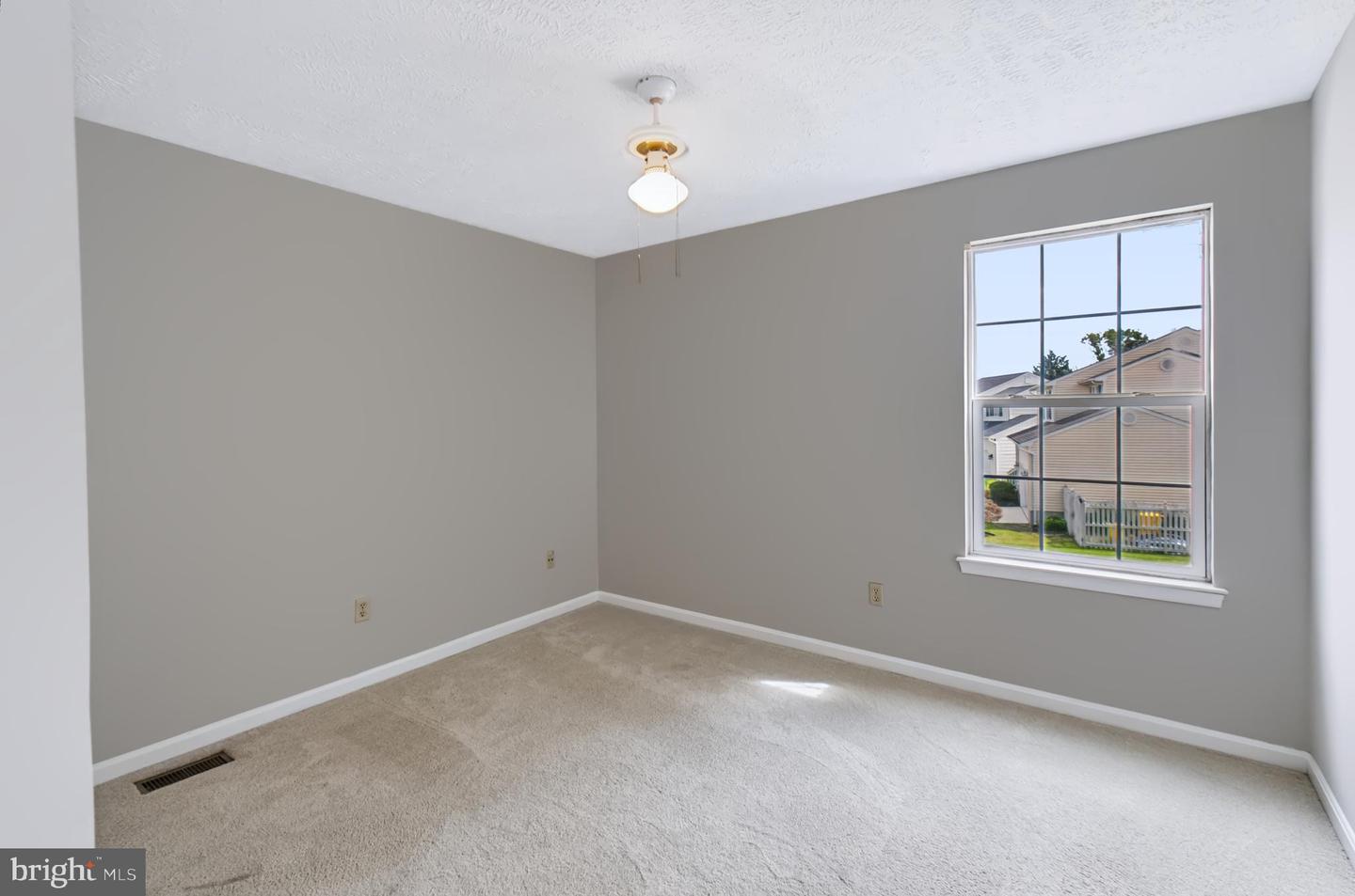 1409 Spring Plow Ct Property Photo 25