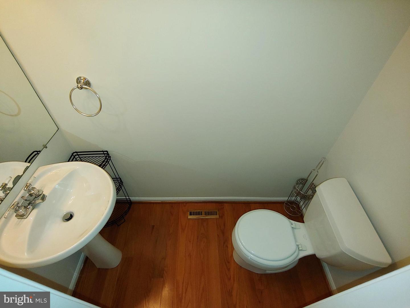 2665 Worrell Ct Property Photo 3