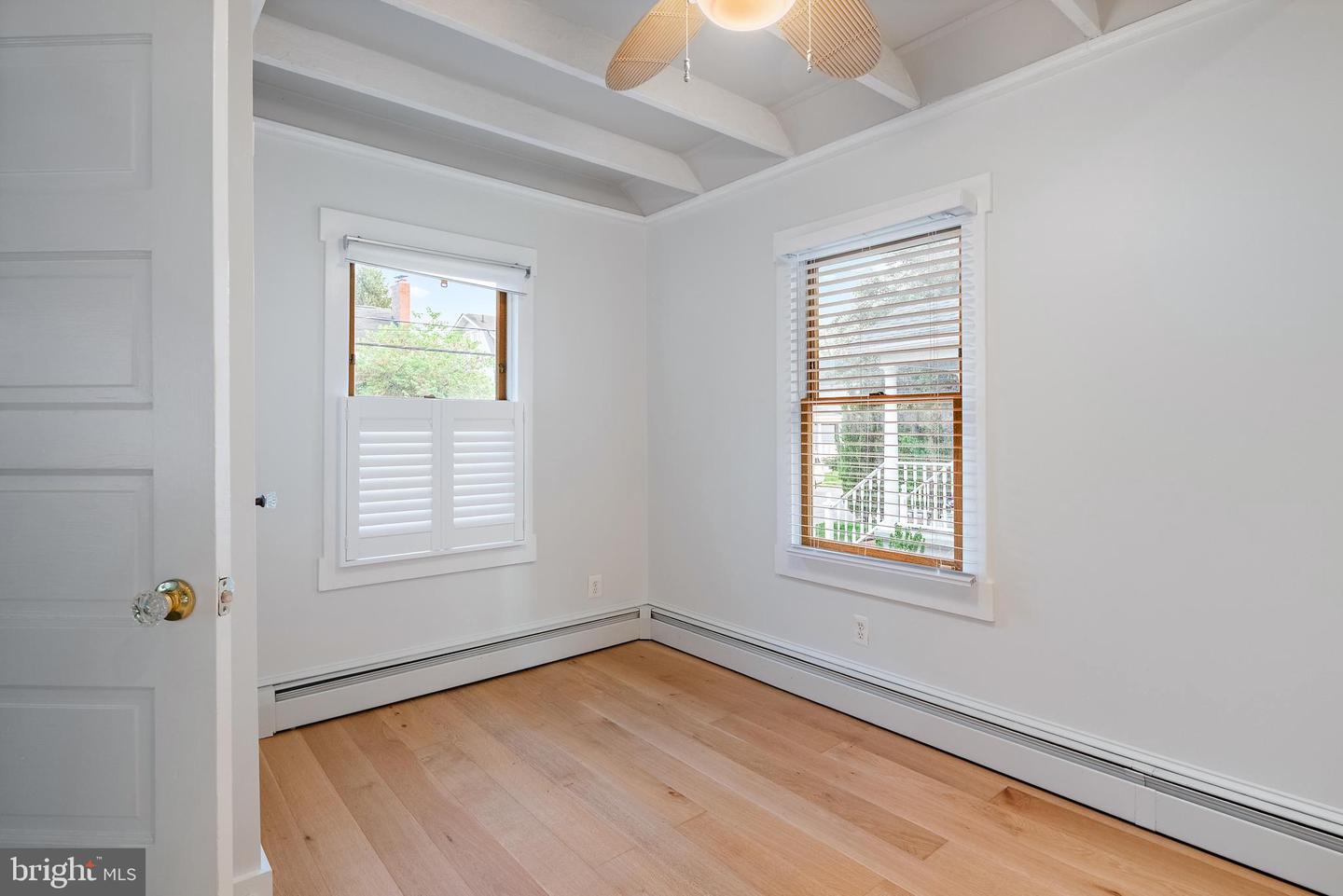 122 Smith Ave Property Photo 23
