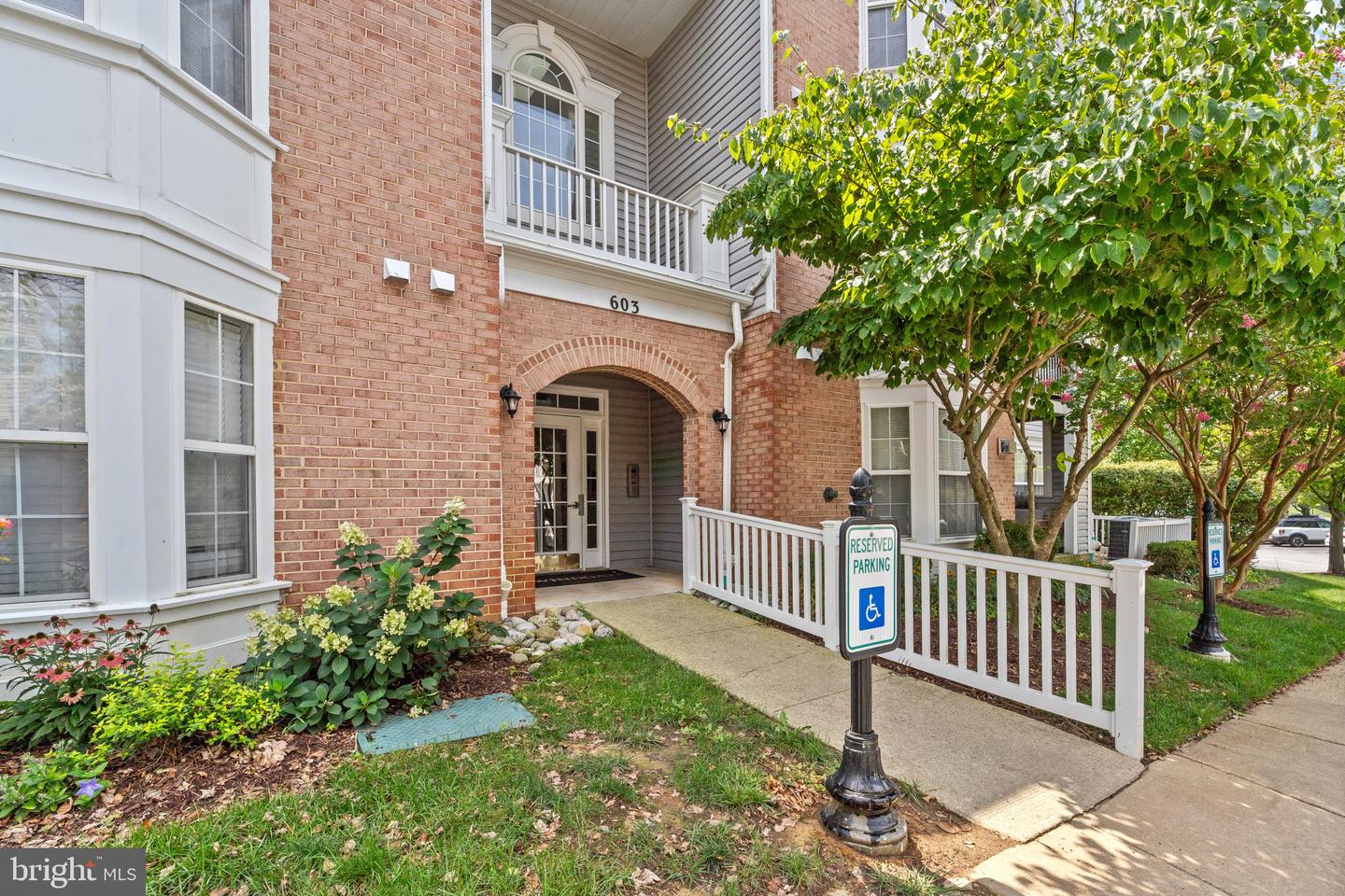 603 Burtons Cove Way #9 Property Photo 14