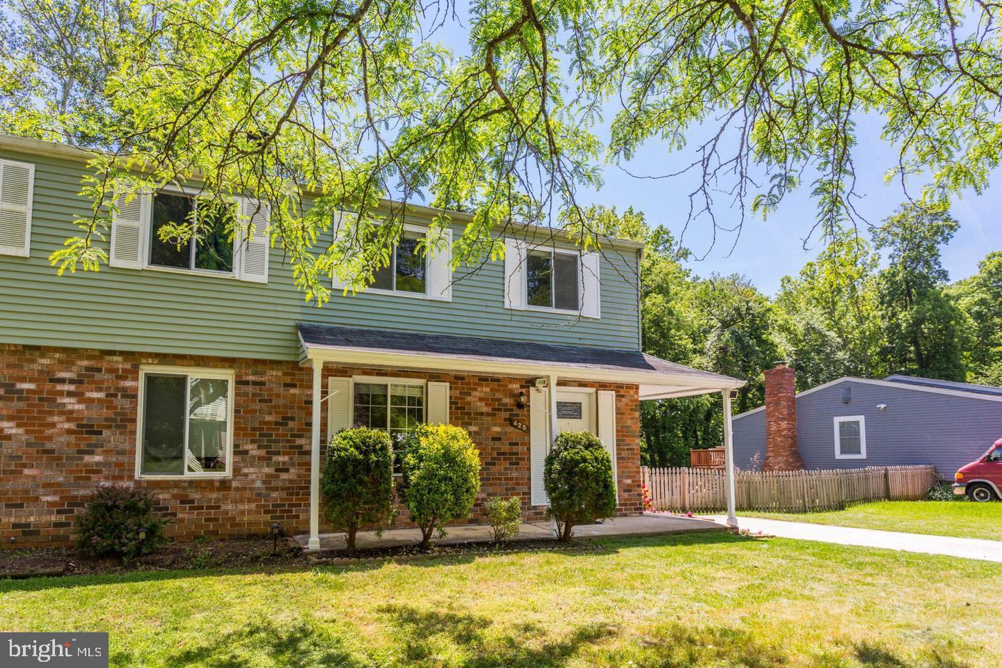 425 Blossom Tree Ct Property Photo 4