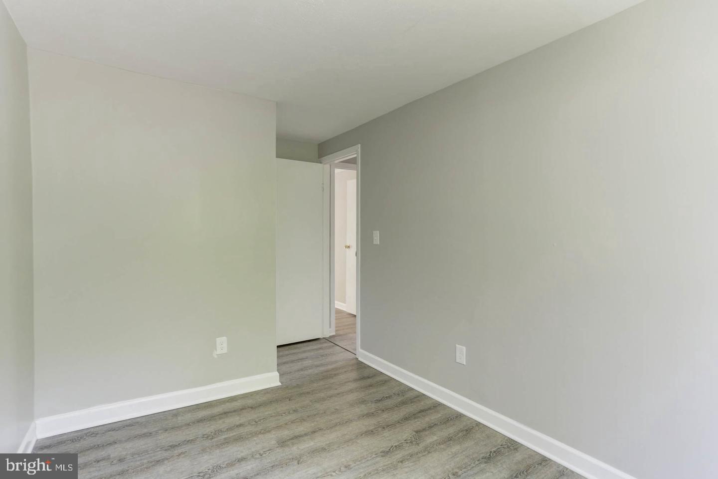 425 Blossom Tree Ct Property Photo 34