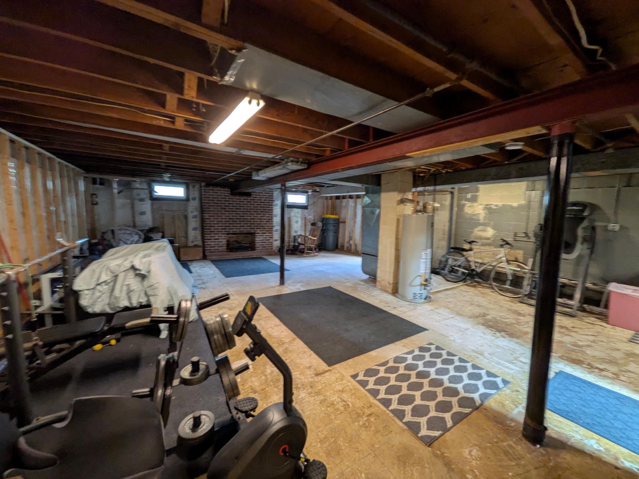 111 Maple Ave Property Photo 19