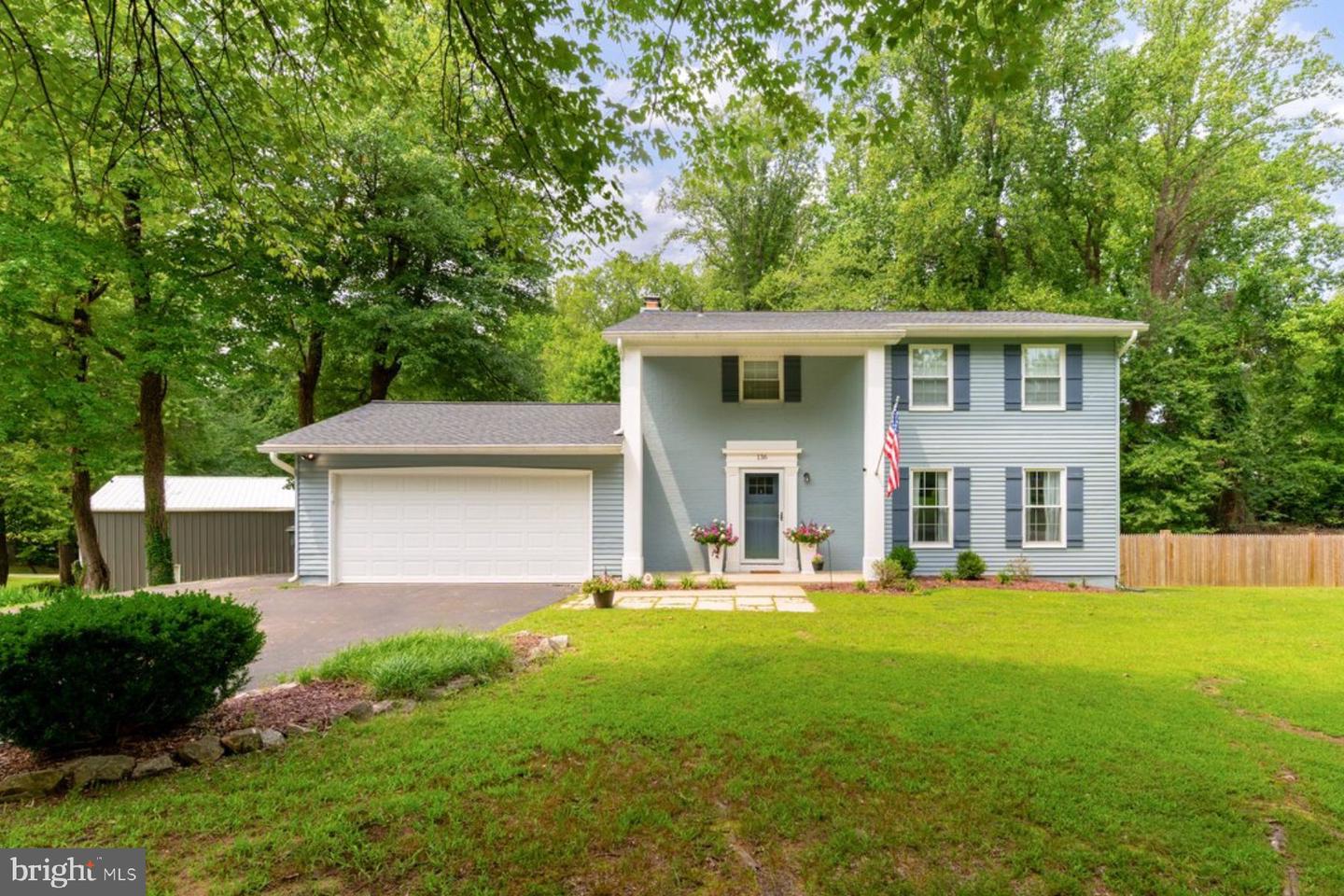 136 Collington Ct Property Photo 7