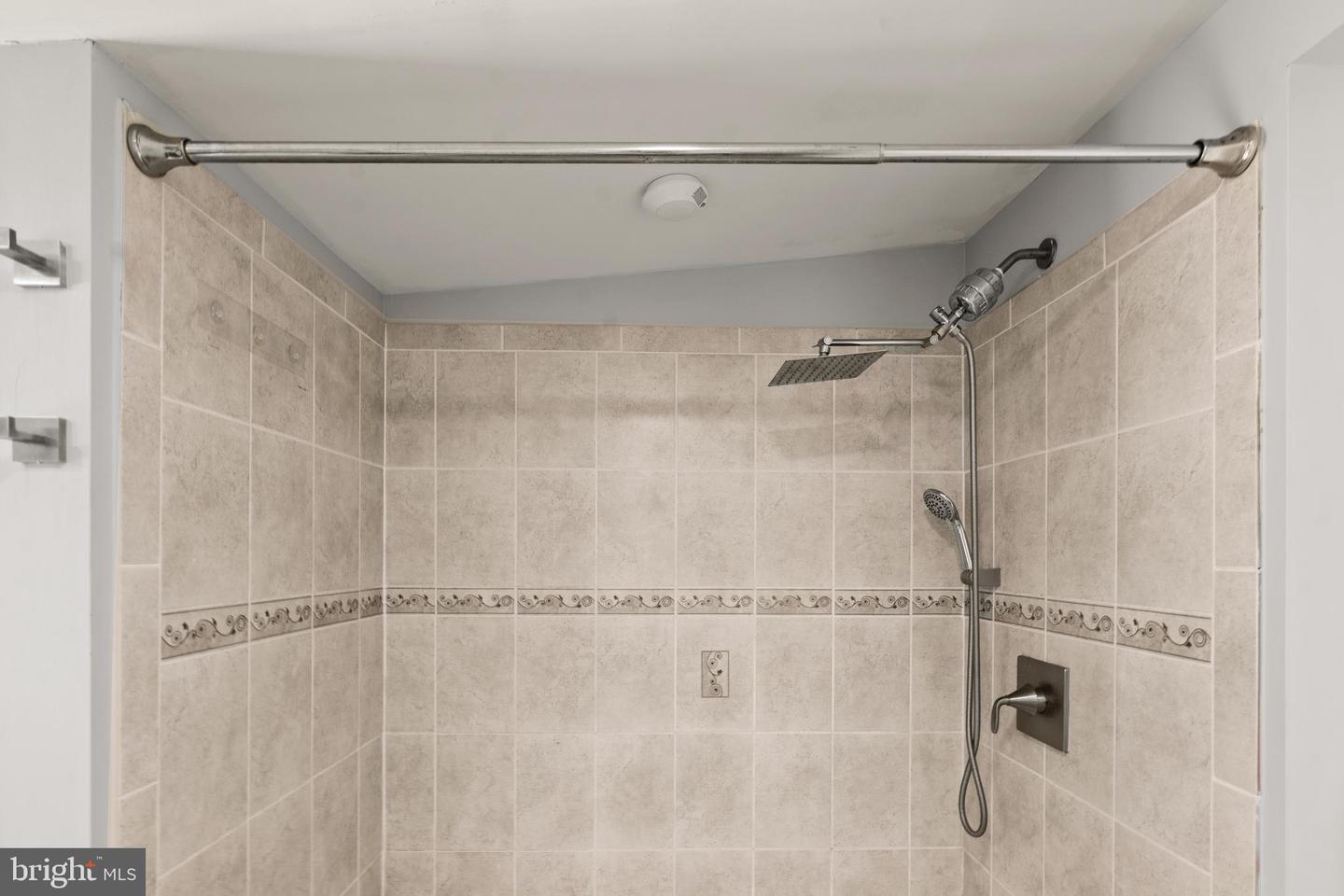 322 Maryland Ave Ne Property Photo 32