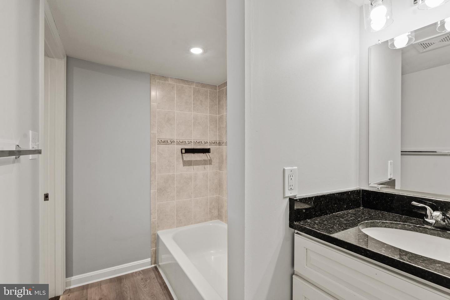 322 Maryland Ave Ne Property Photo 49