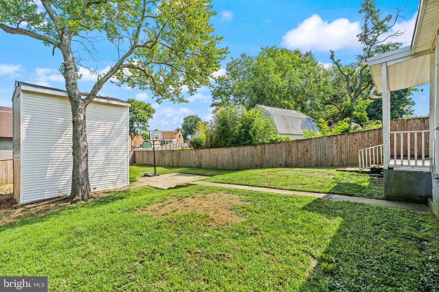 322 Maryland Ave Ne Property Photo 53