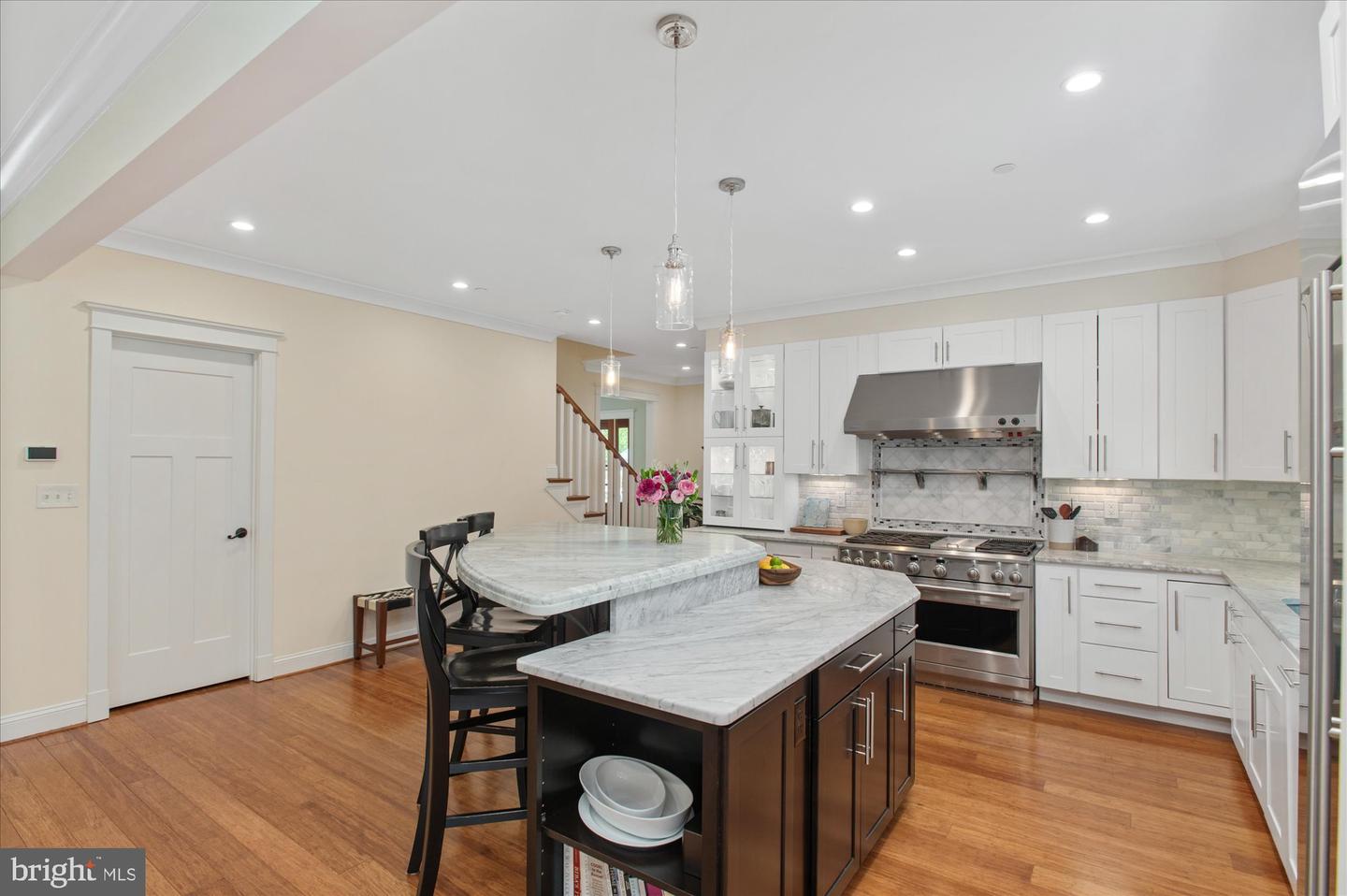 14 Hull Ave Property Photo 14