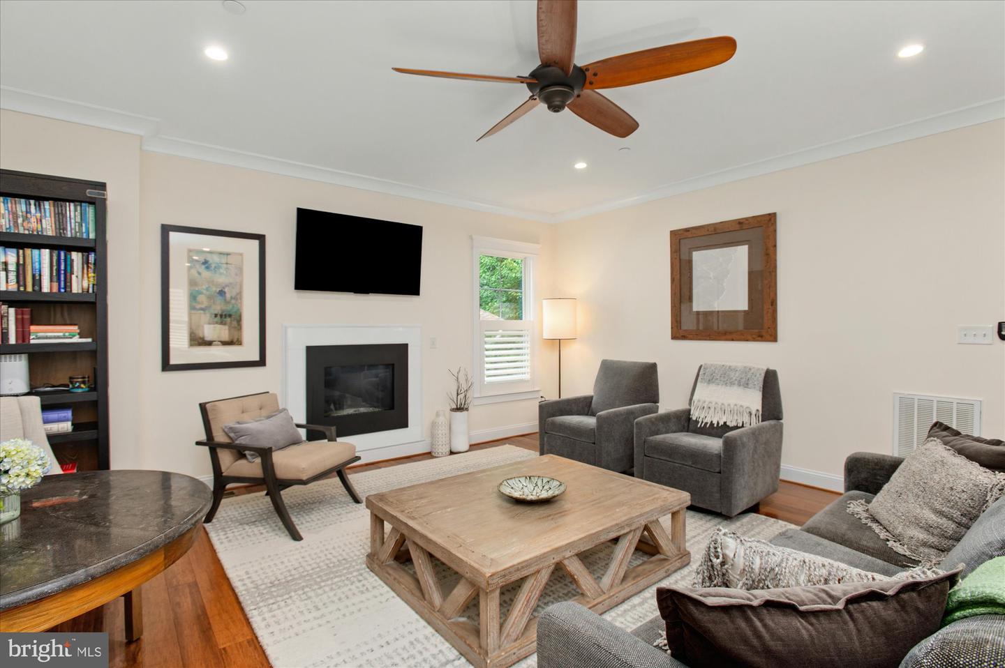14 Hull Ave Property Photo 22