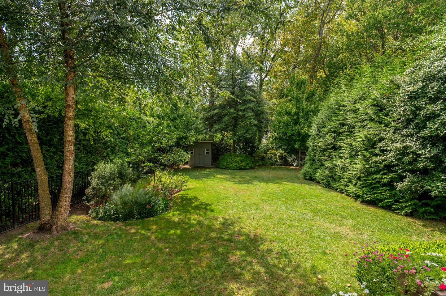 14 Hull Ave Property Photo 53
