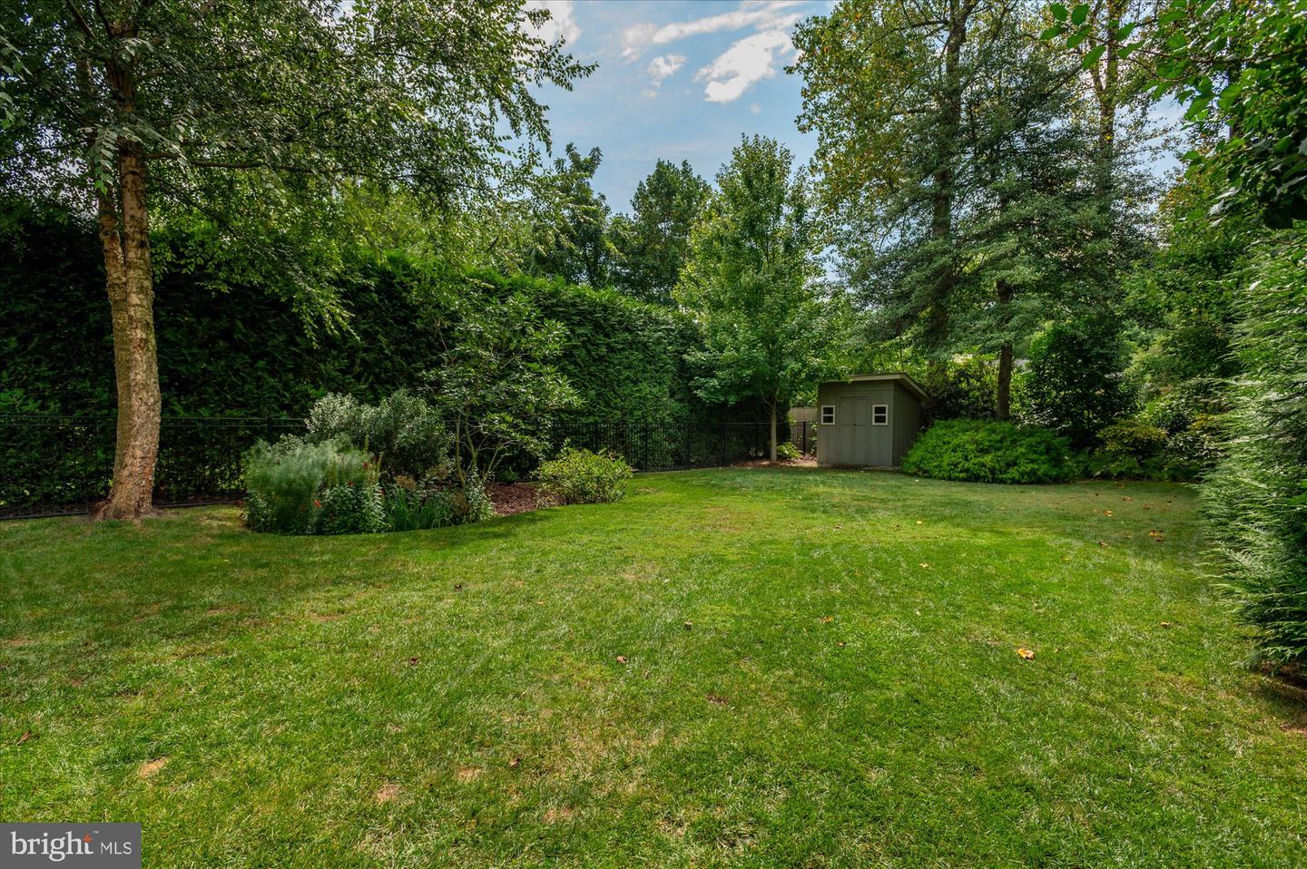 14 Hull Ave Property Photo 59