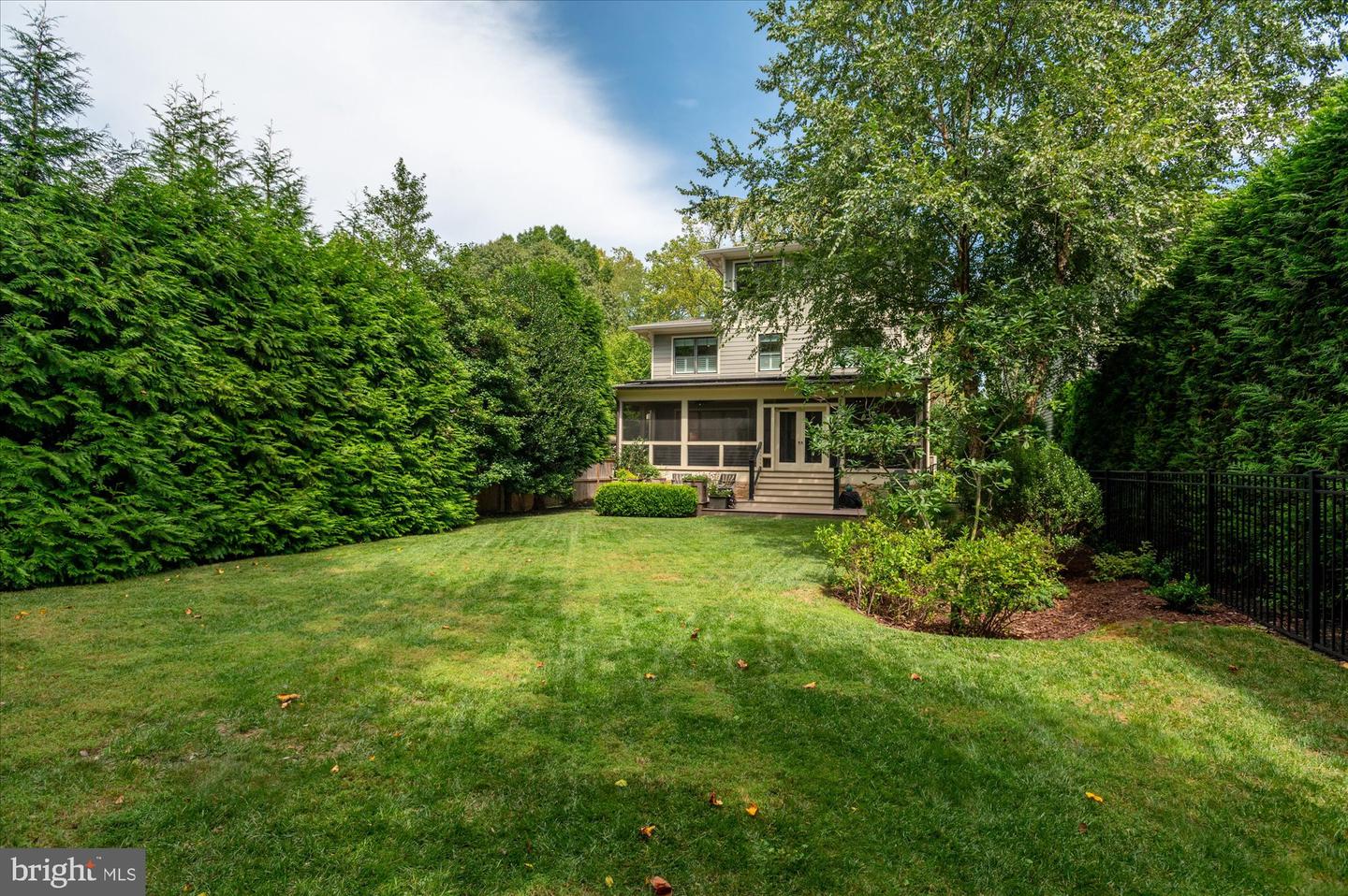 14 Hull Ave Property Photo 63