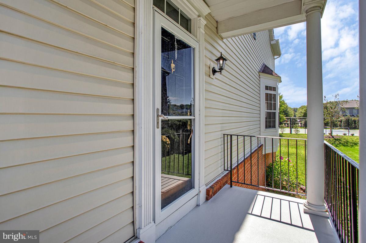 3816 Glebe Meadow Way Property Photo 5