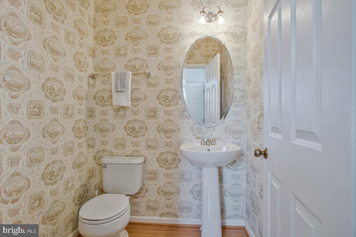 3816 Glebe Meadow Way Property Photo 7