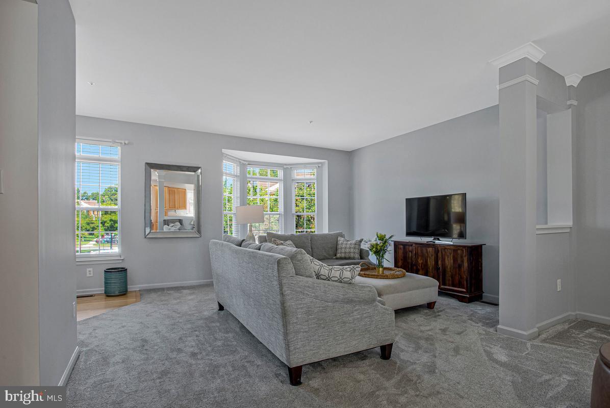 3816 Glebe Meadow Way Property Photo 8