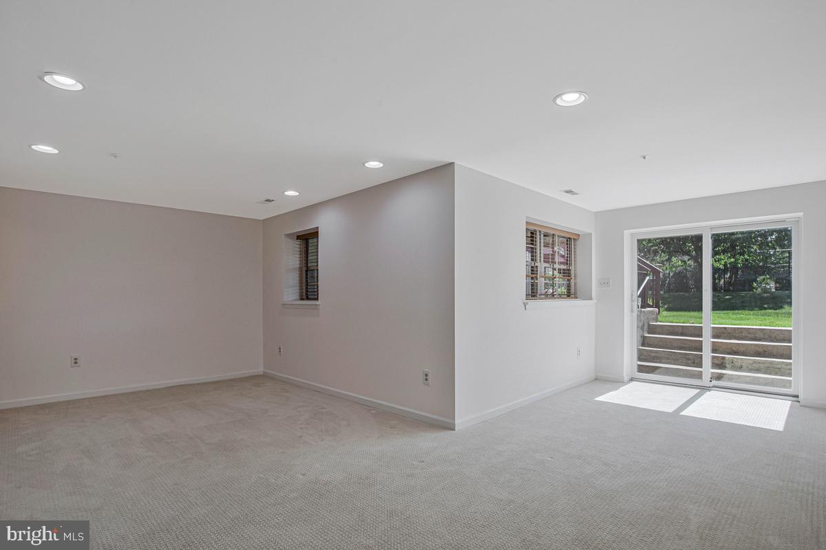 3816 Glebe Meadow Way Property Photo 34