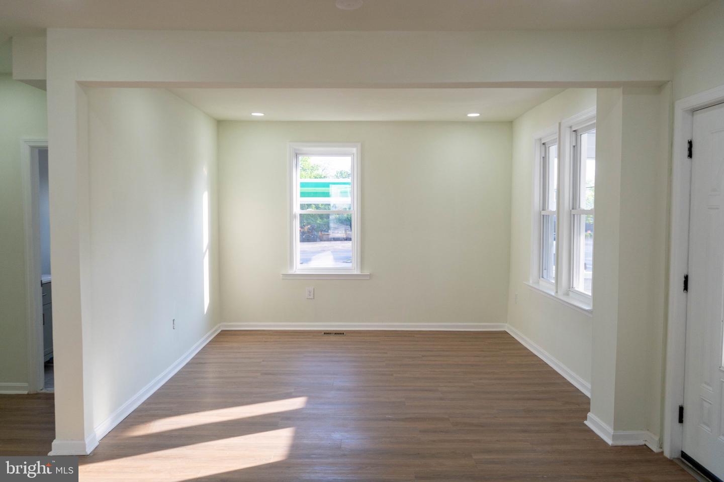 6834 Baltimore Annapolis Blvd Property Photo 6