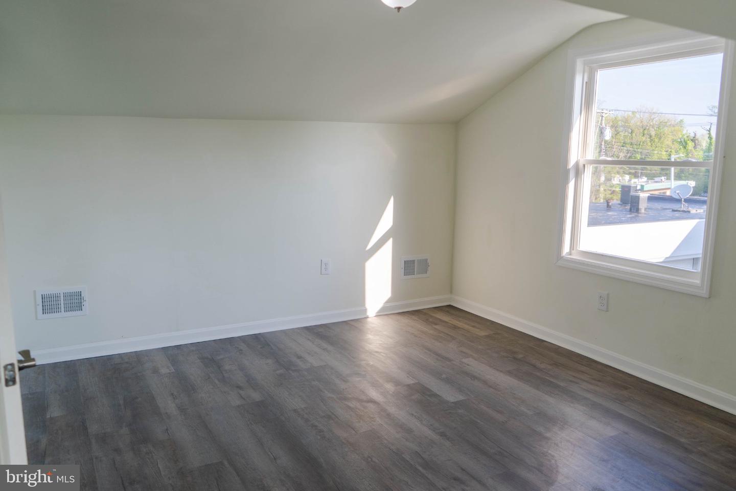 6834 Baltimore Annapolis Blvd Property Photo 20