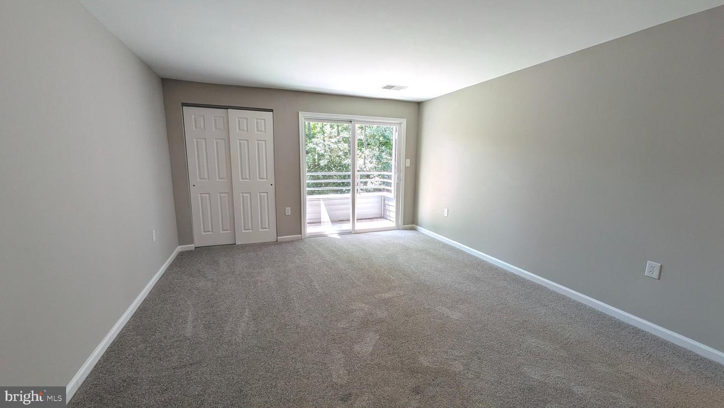 1144 Lake Heron Dr #2b Property Photo 12
