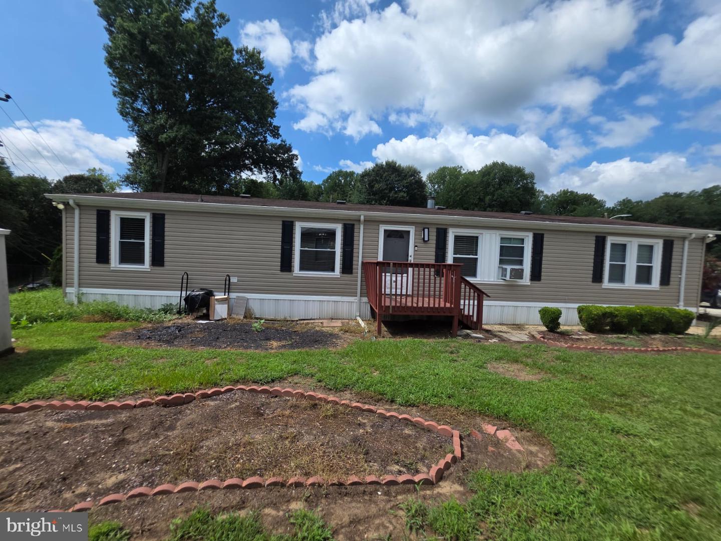 146 Patuxent Mobile Est Property Photo 1