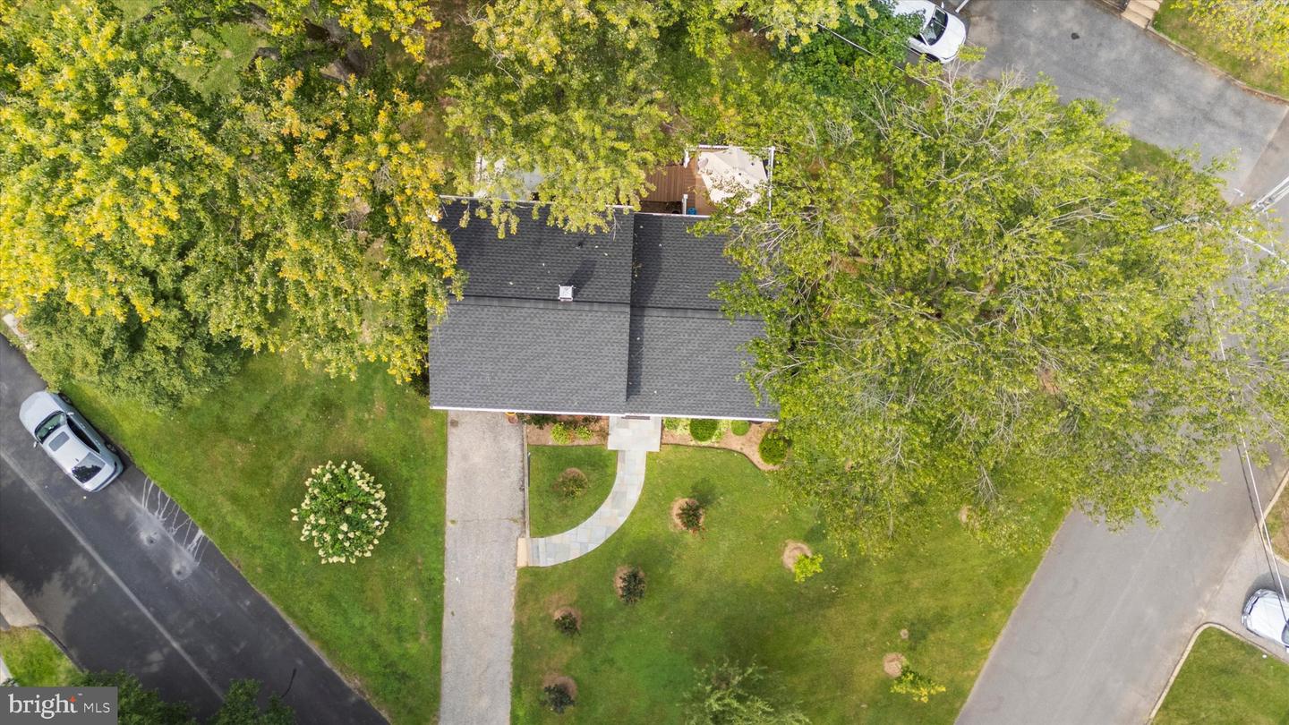 200 Hollyberry Rd Property Photo 33