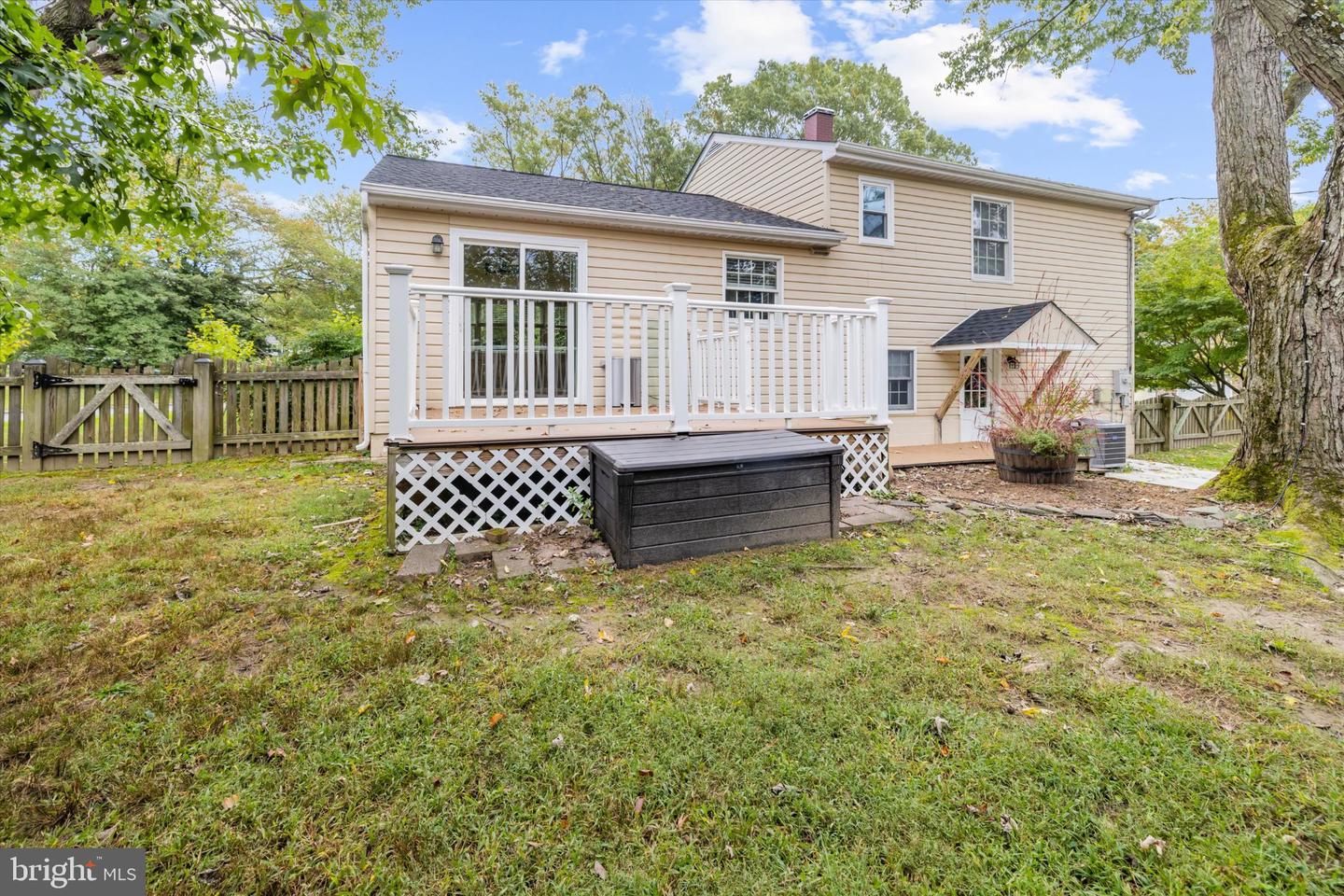 200 Hollyberry Rd Property Photo 69