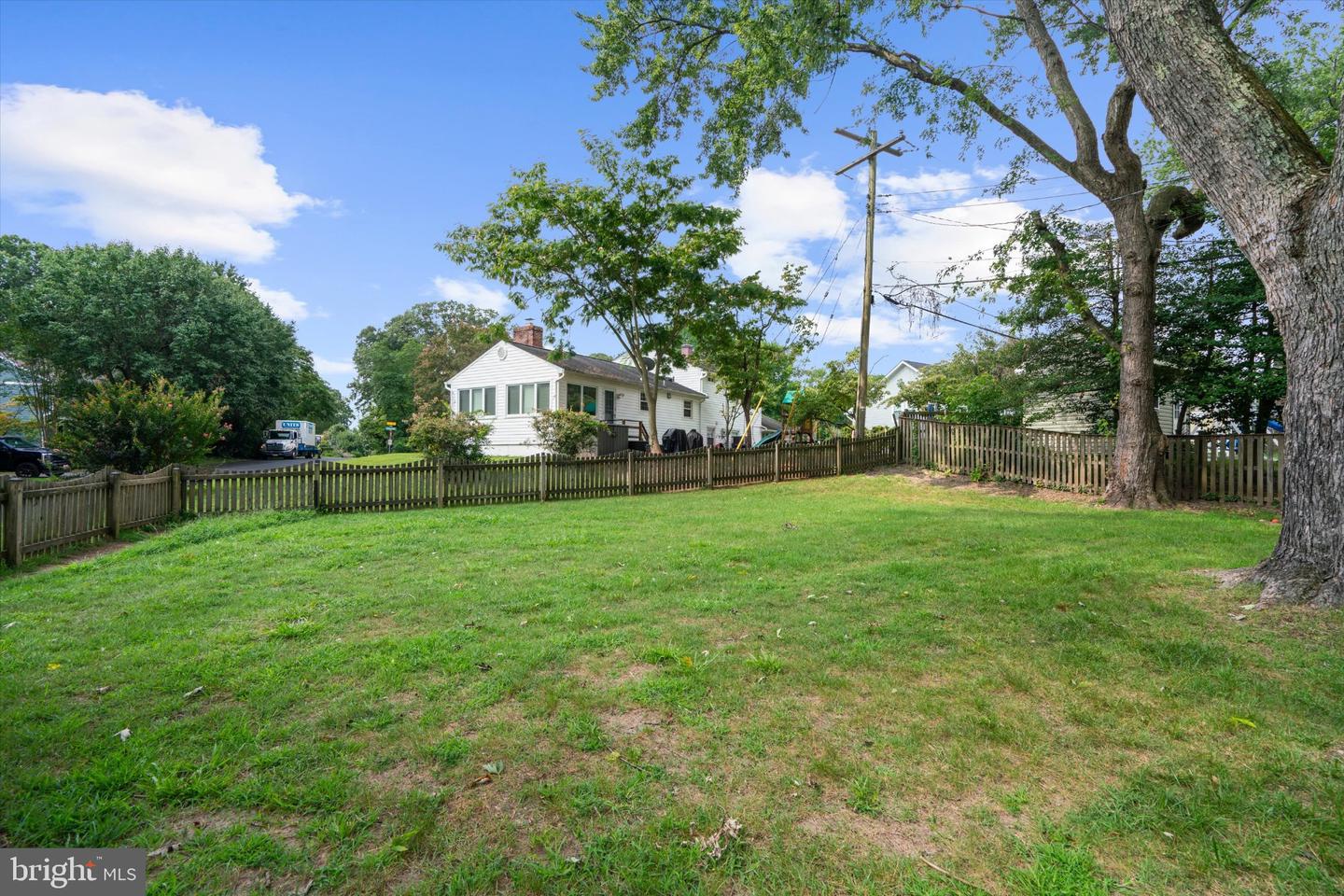 200 Hollyberry Rd Property Photo 118