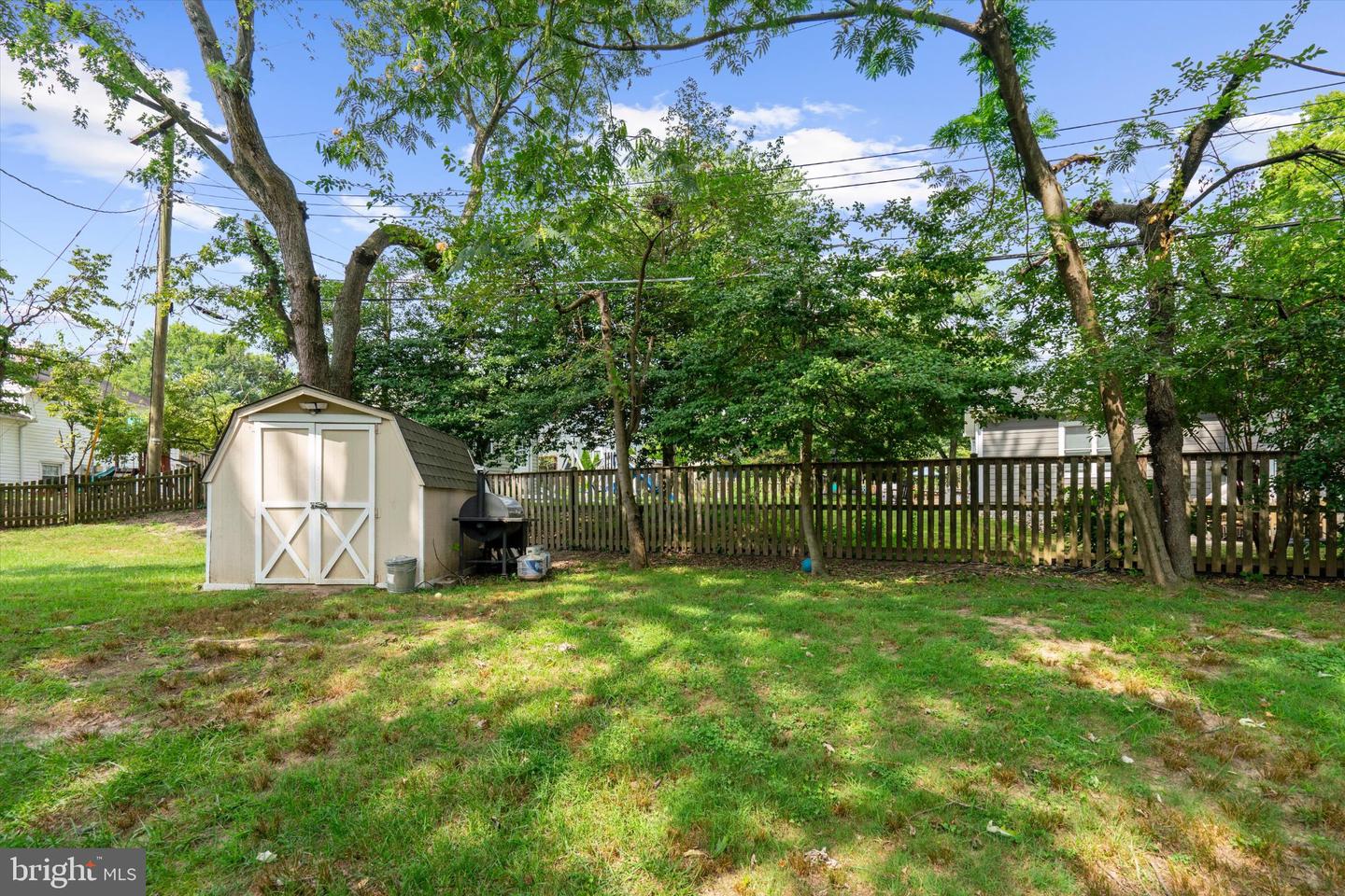 200 Hollyberry Rd Property Photo 123